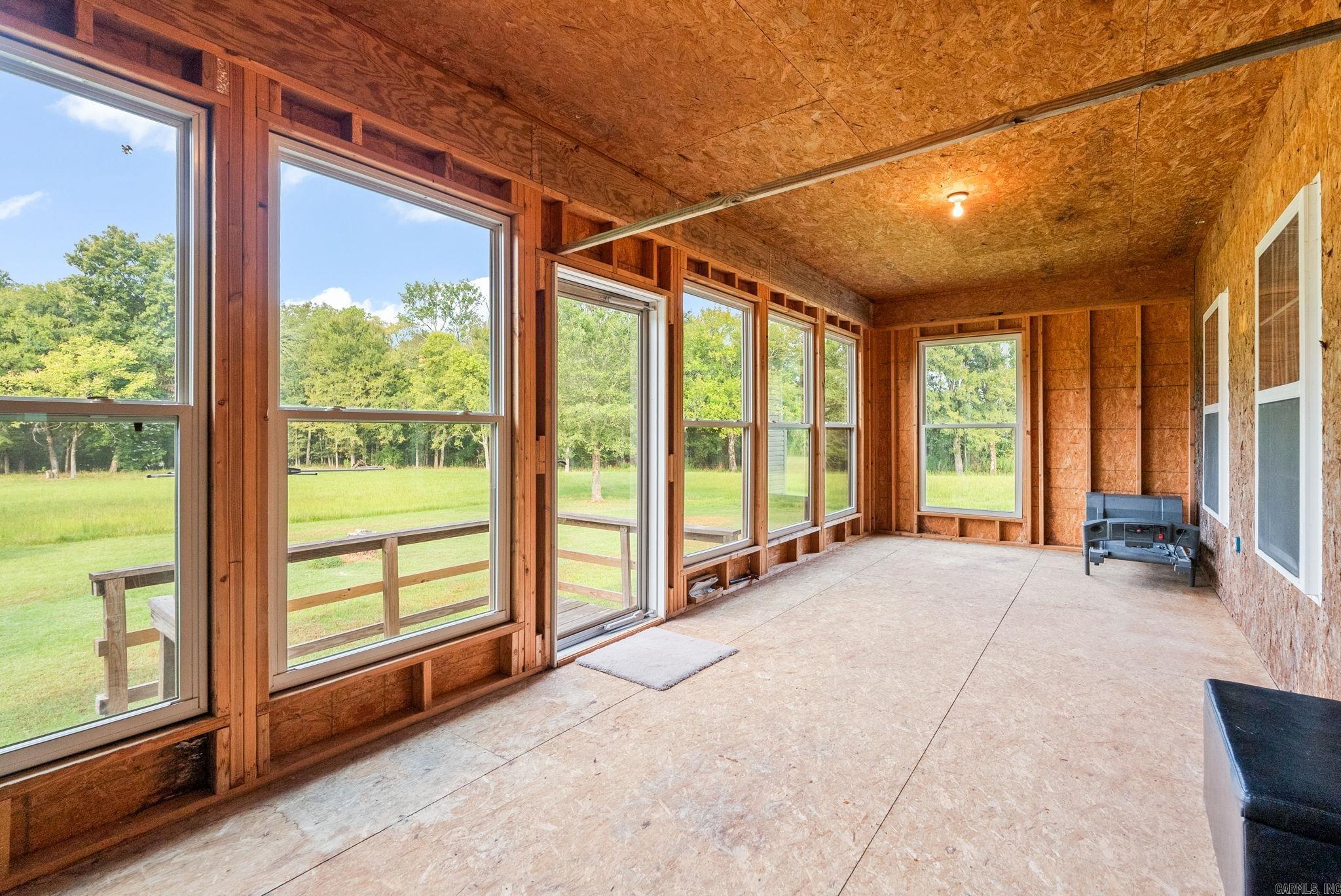 15702 E Railroad  Roland, AR