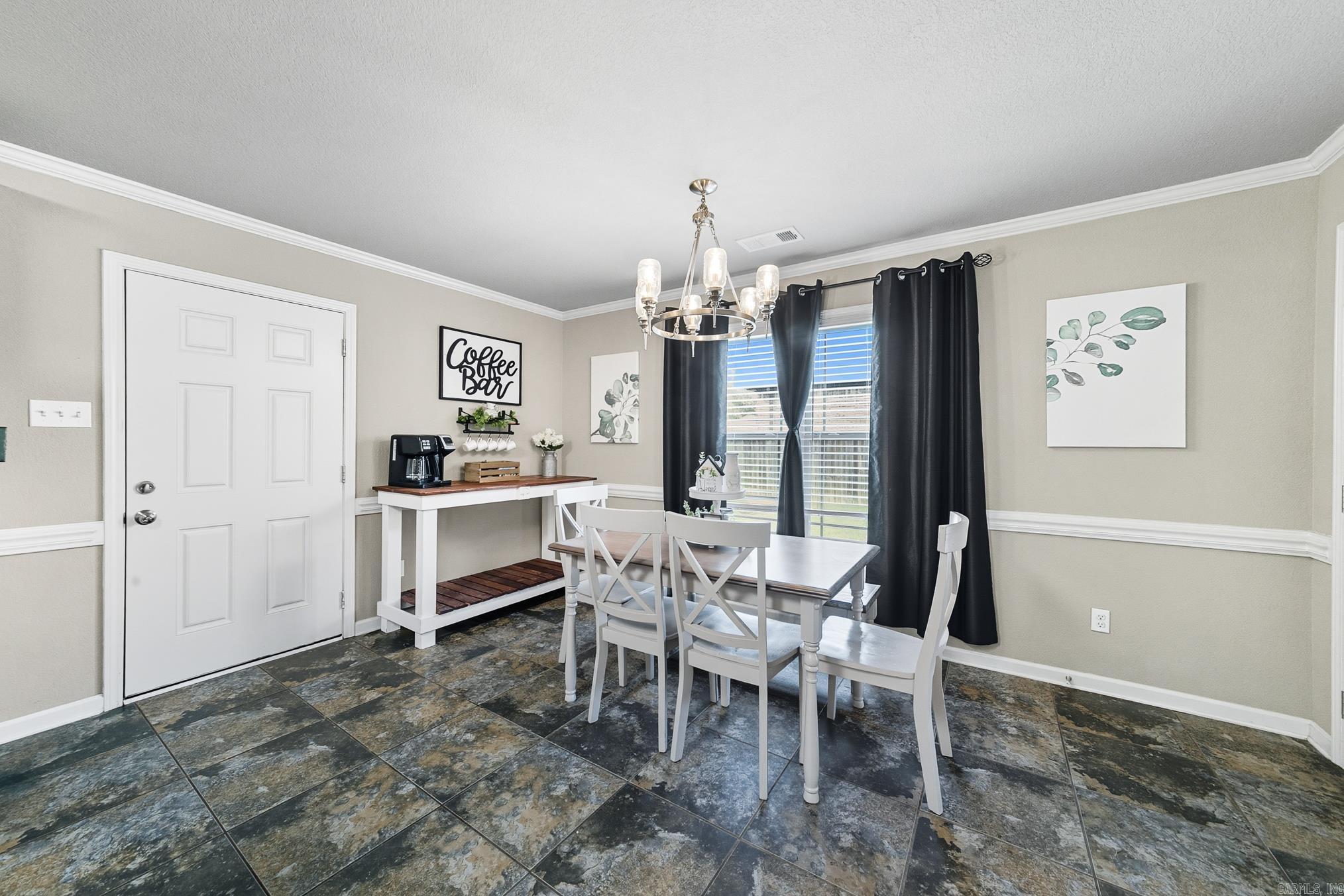 169 Creekside  Austin, AR