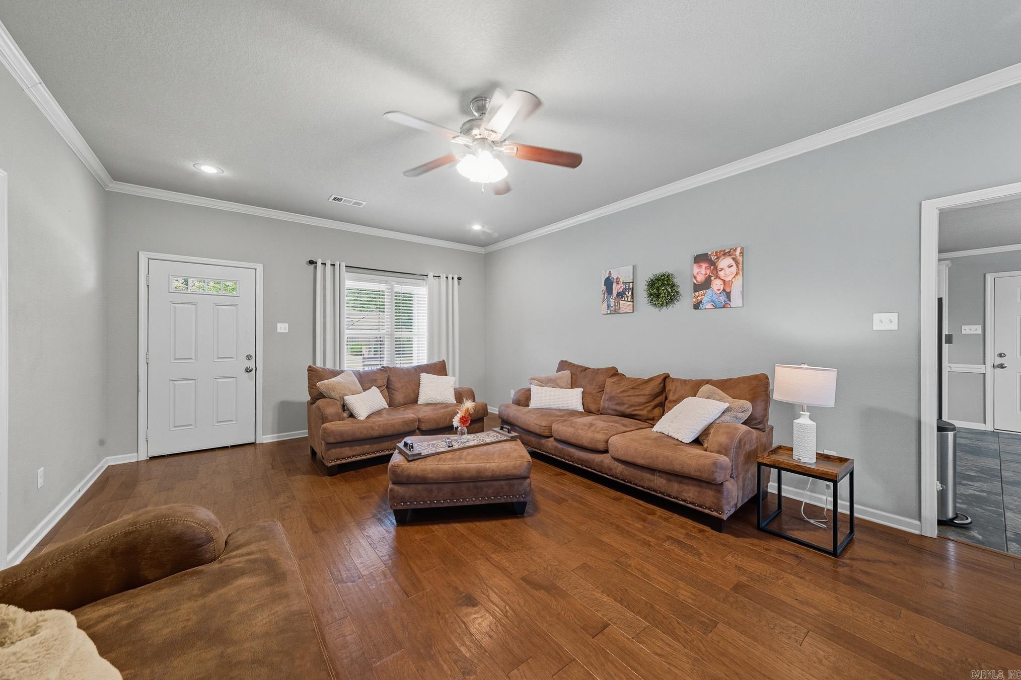 169 Creekside  Austin, AR
