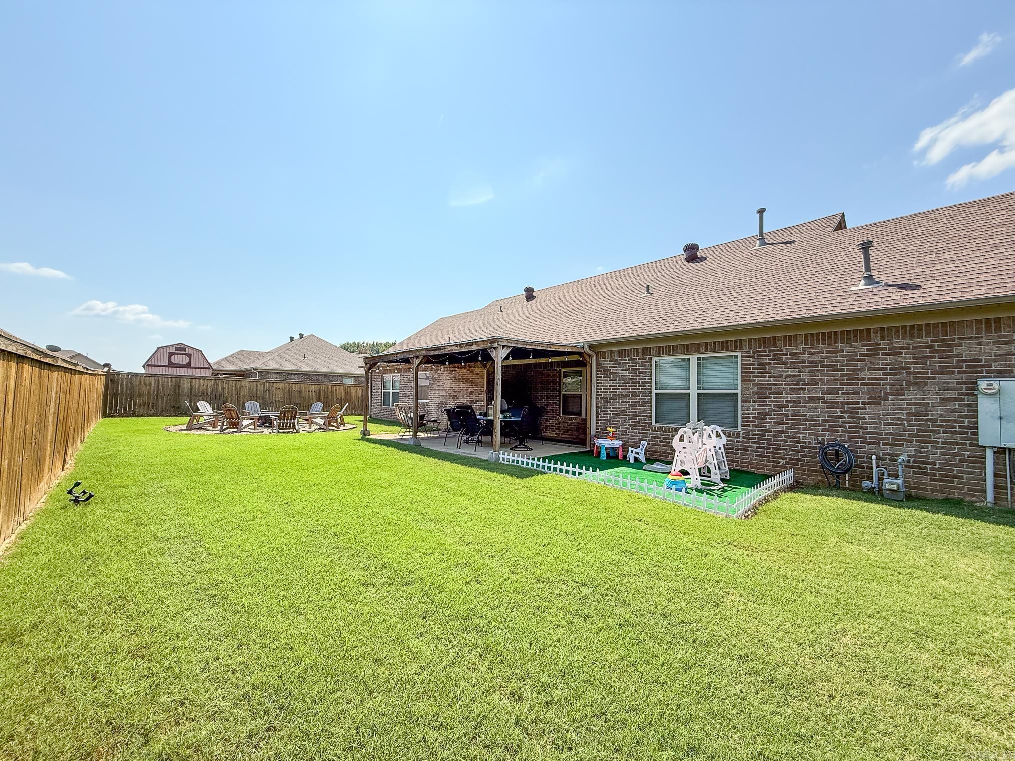 169 Creekside  Austin, AR