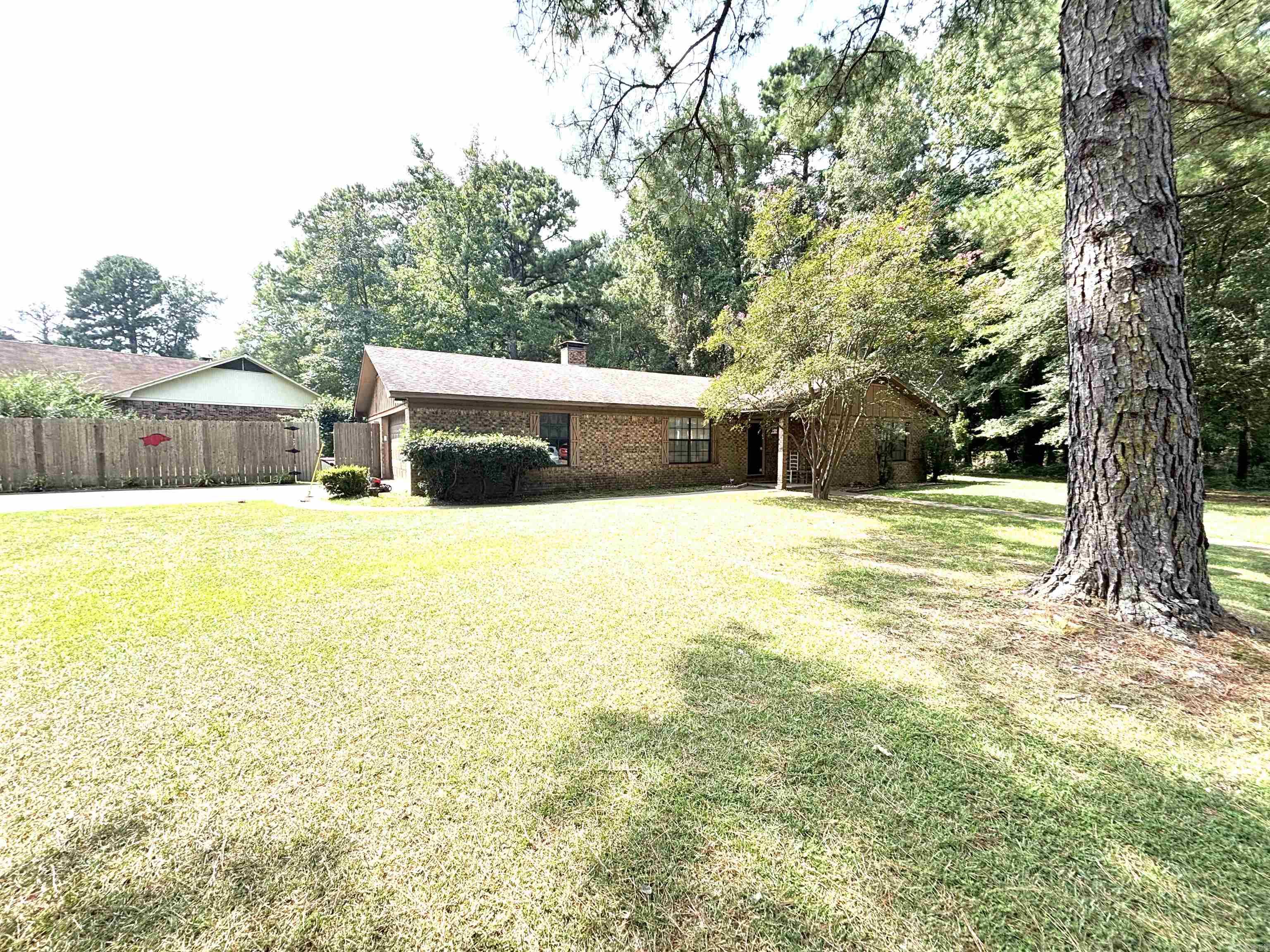 1150 Woodside Circle  Camden, AR