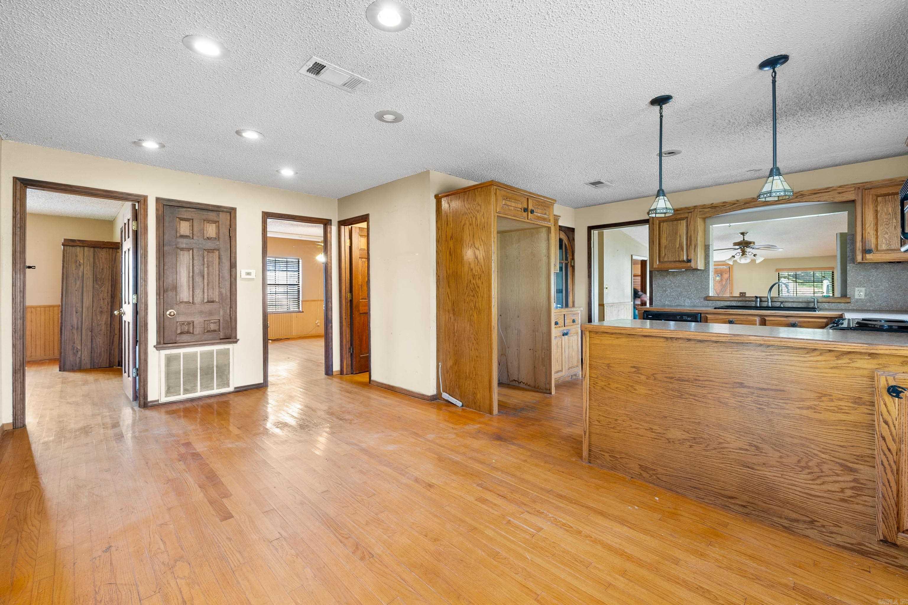 14124 Highway 67  Malvern, AR