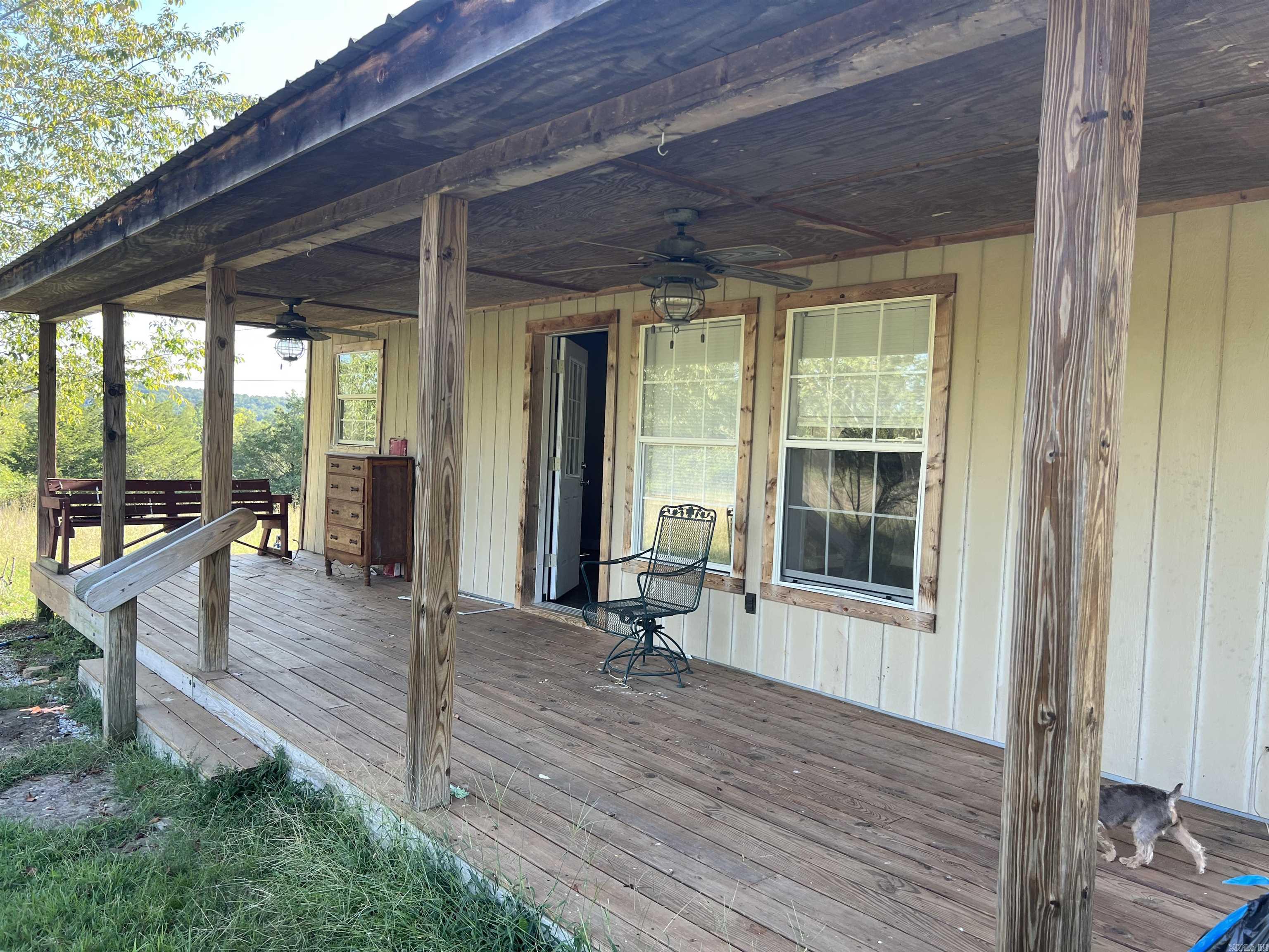 1435 Burnt Ridge Rd (Cabin)  Shirley, AR
