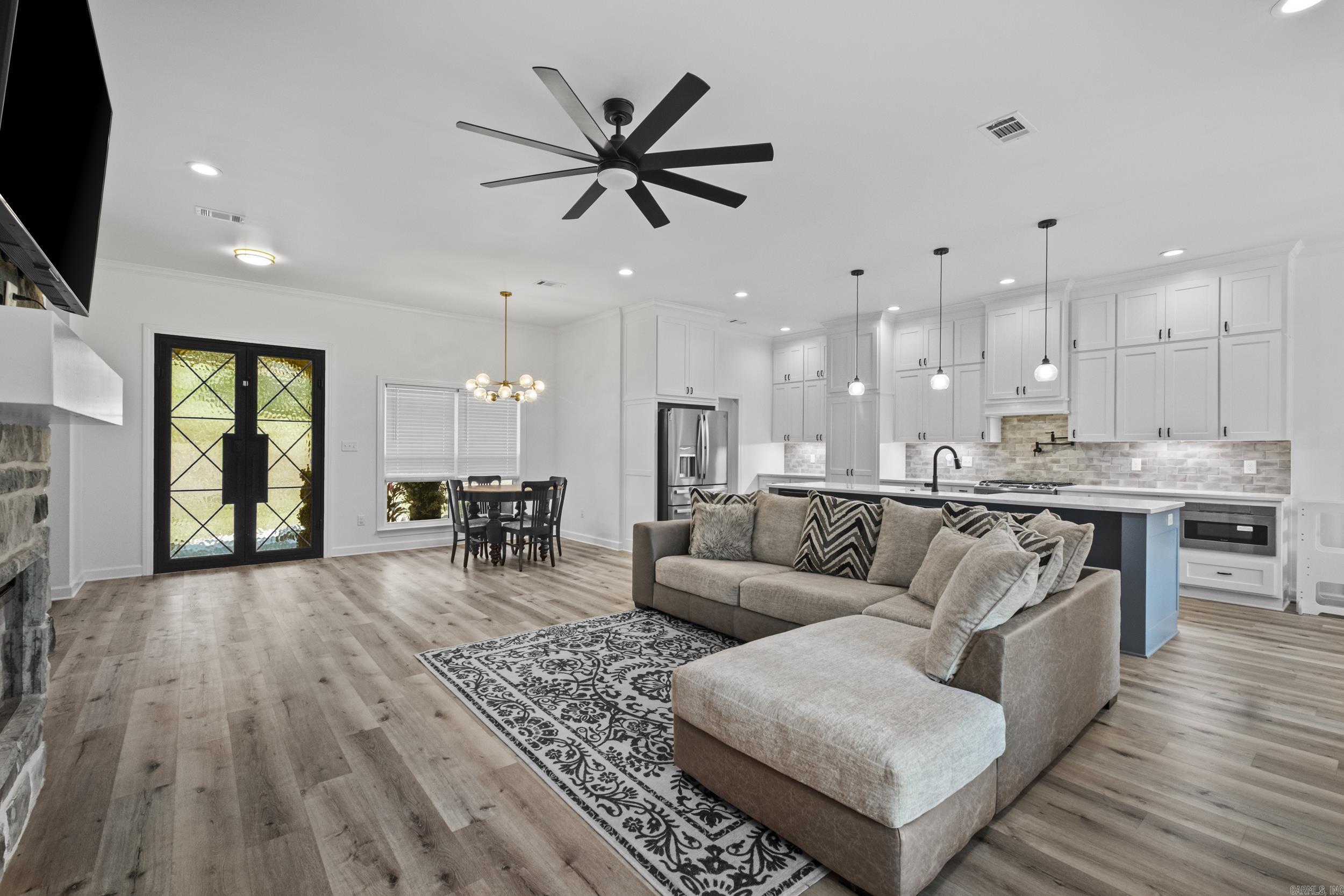 214 Mountain Ranch  Austin, AR