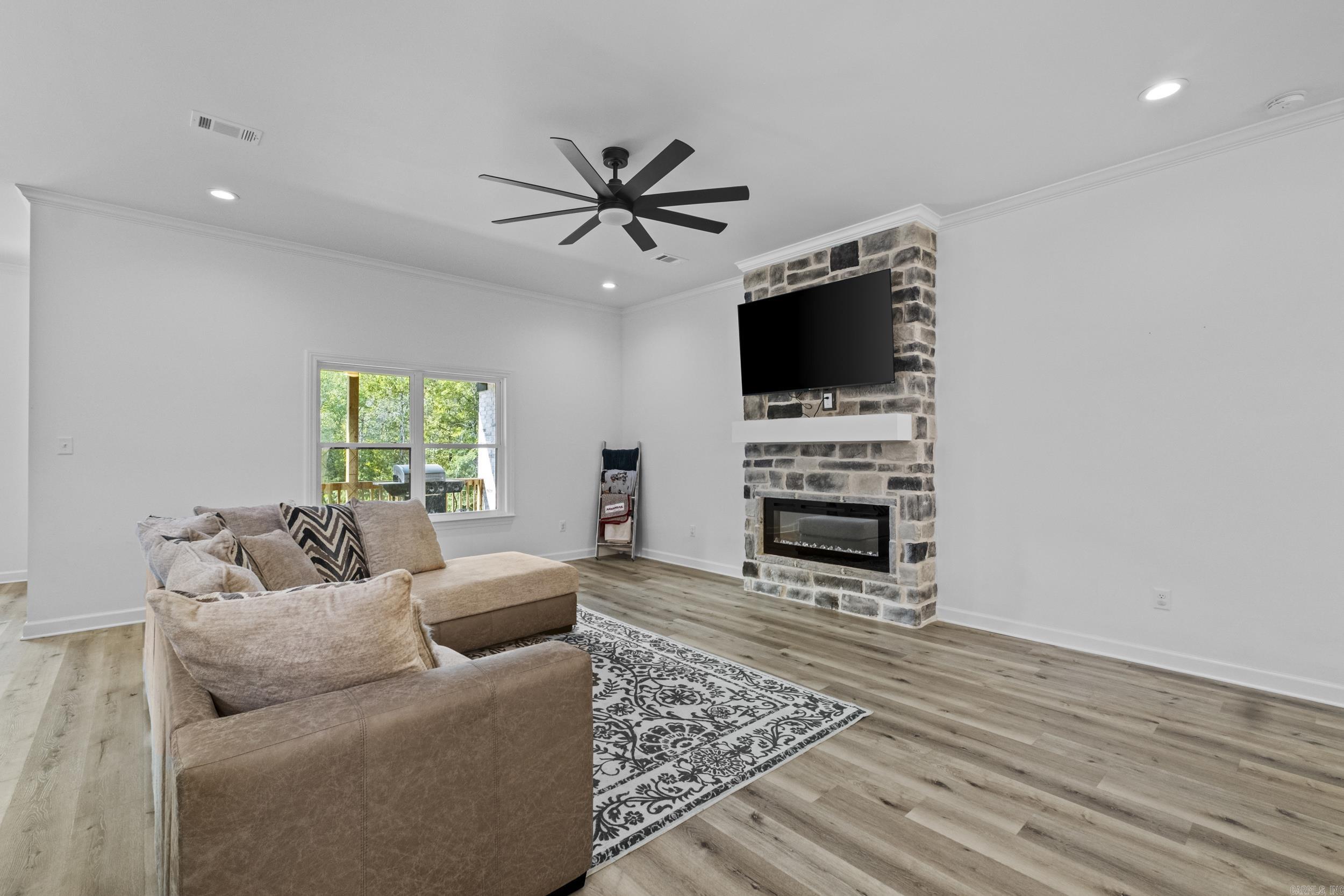 214 Mountain Ranch  Austin, AR