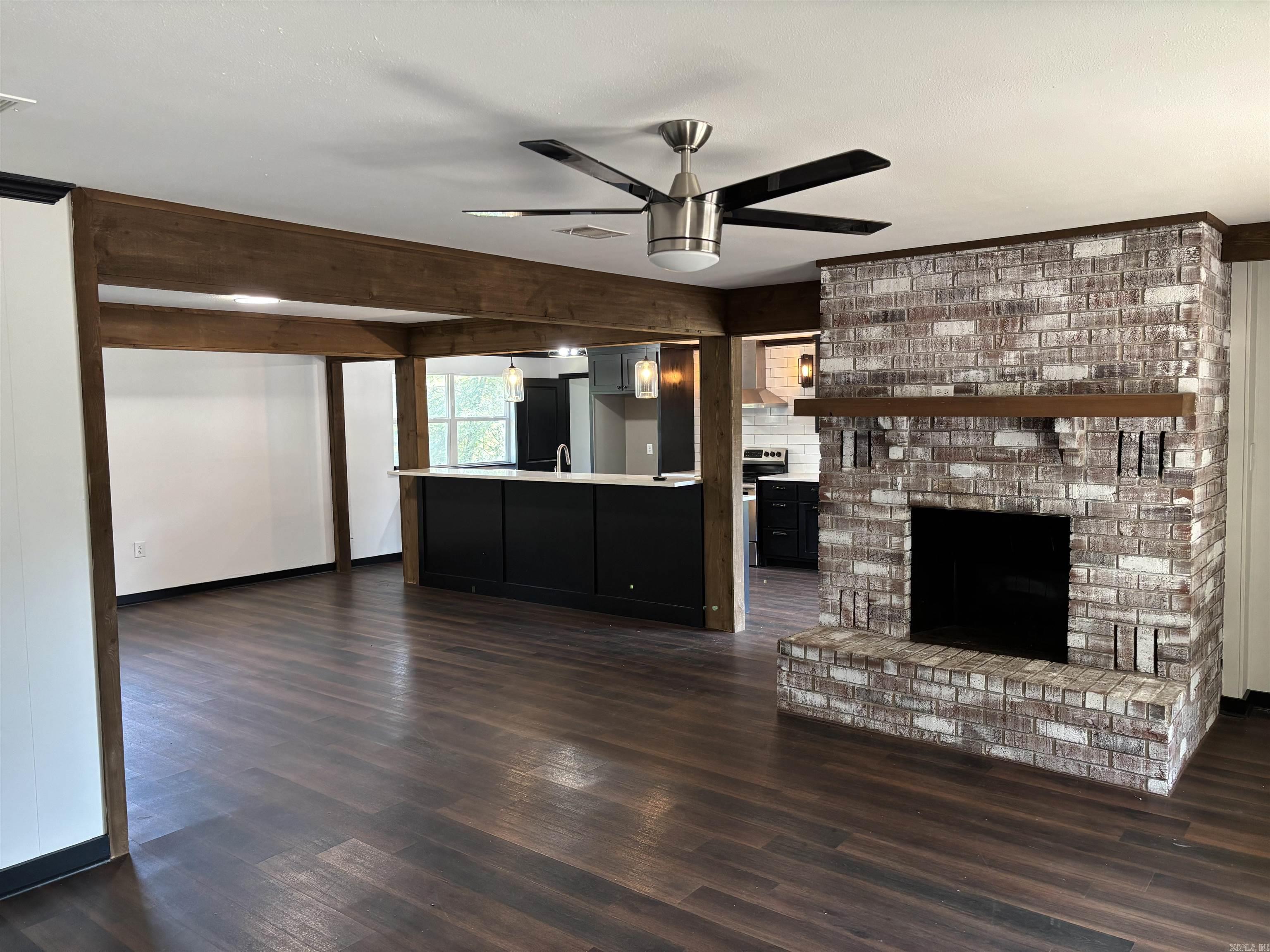 2 North Drive  Conway, AR