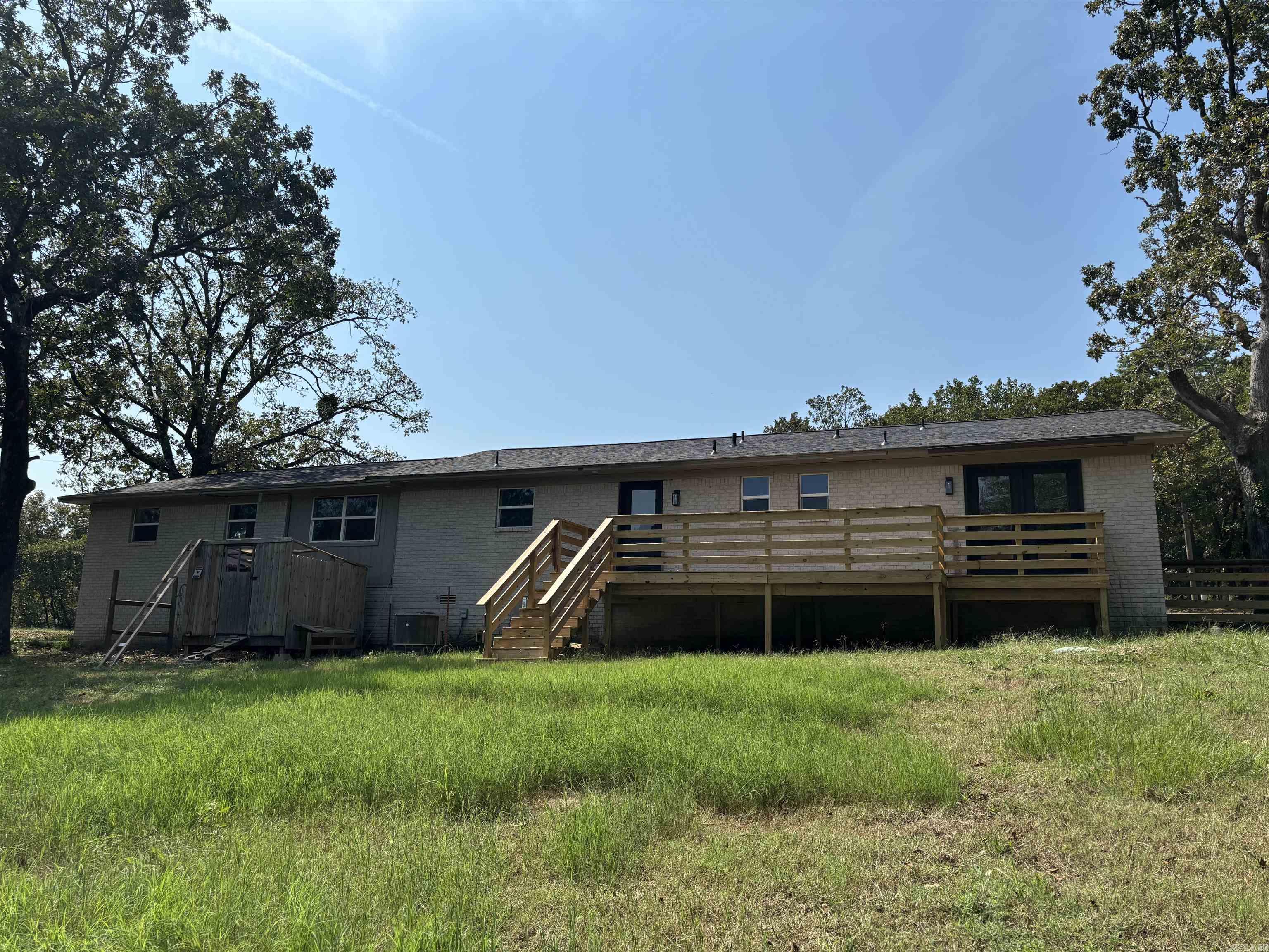 2 North Drive  Conway, AR