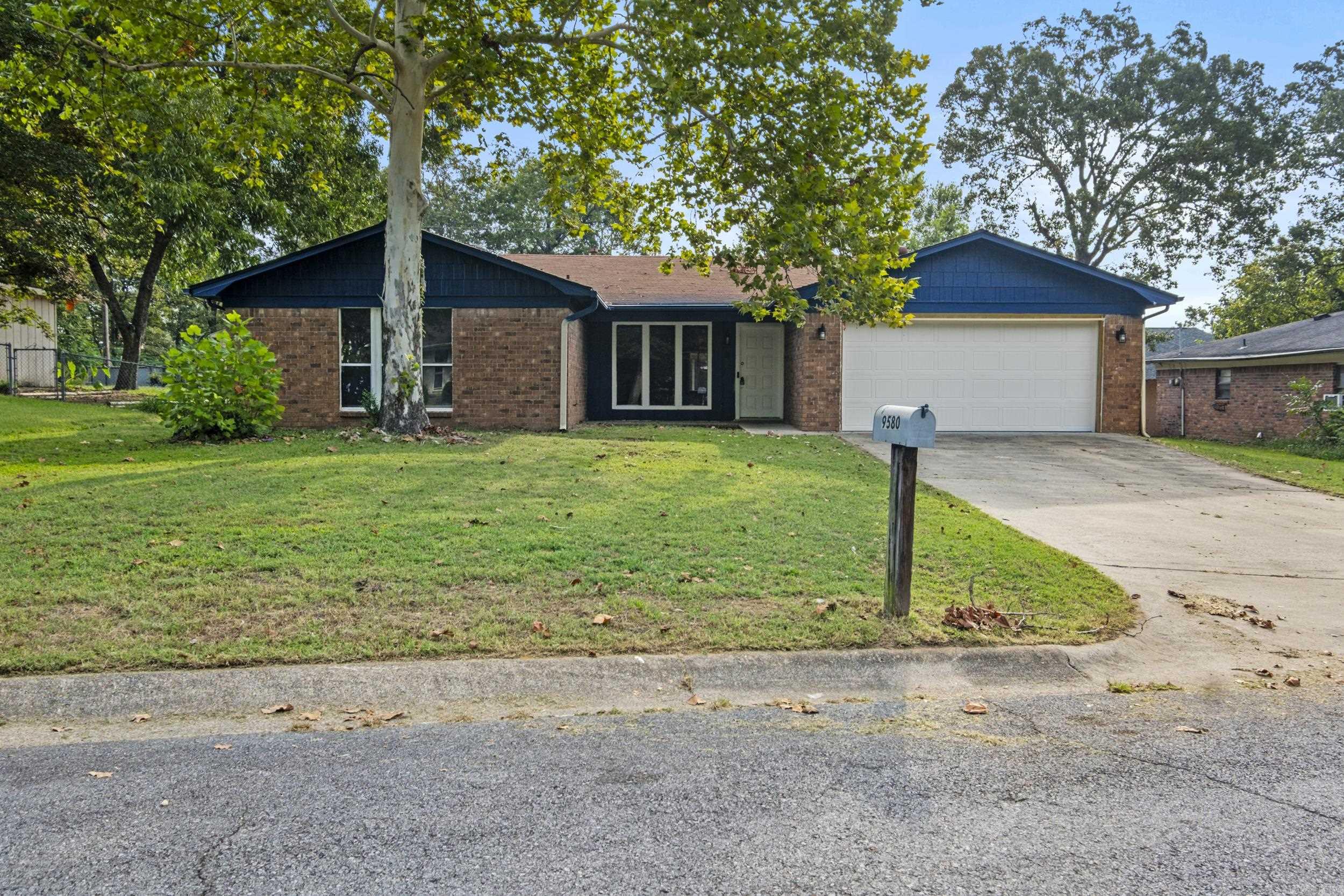 9580 Robin  Sherwood, AR