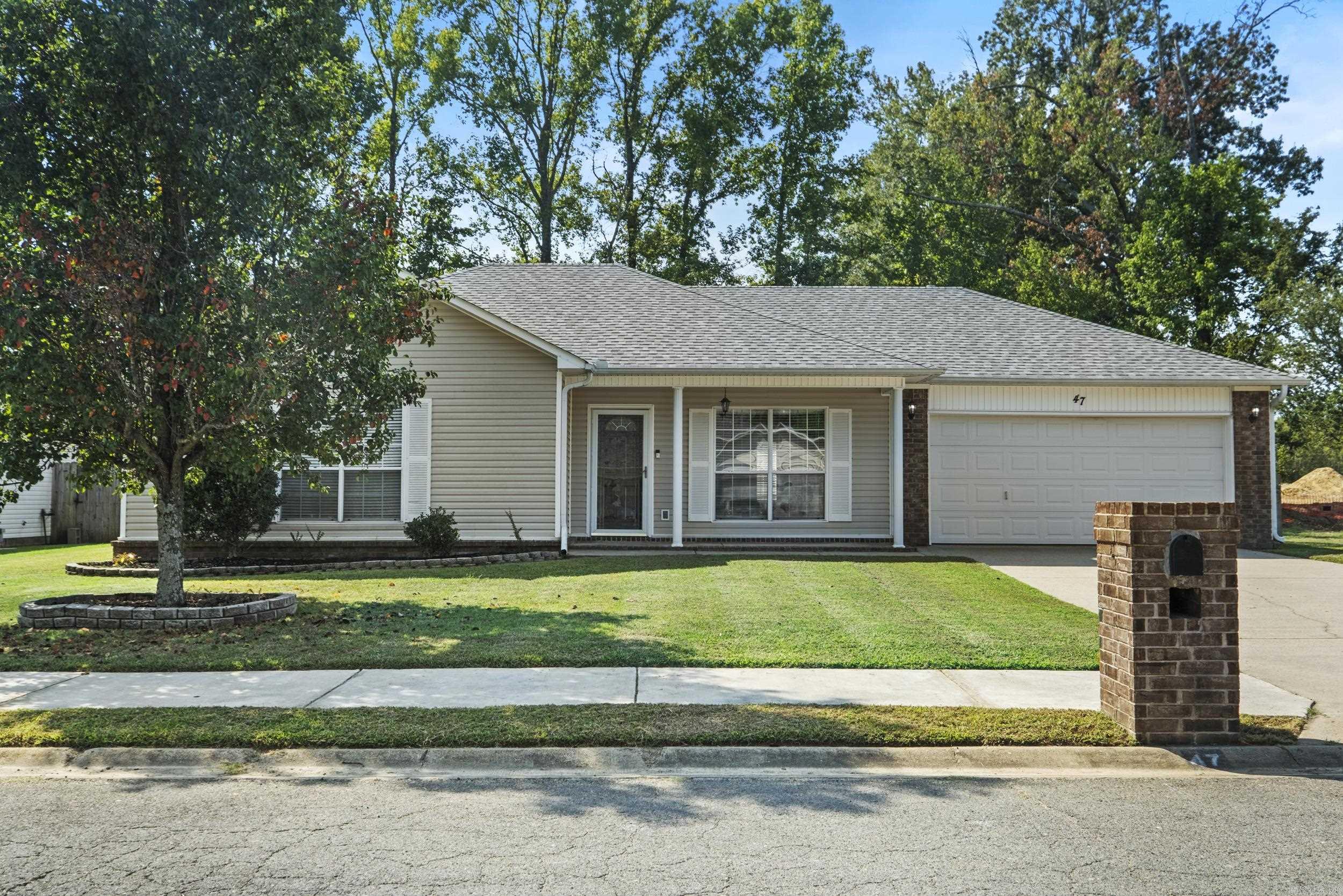 47 Weatherwood  Ward, AR