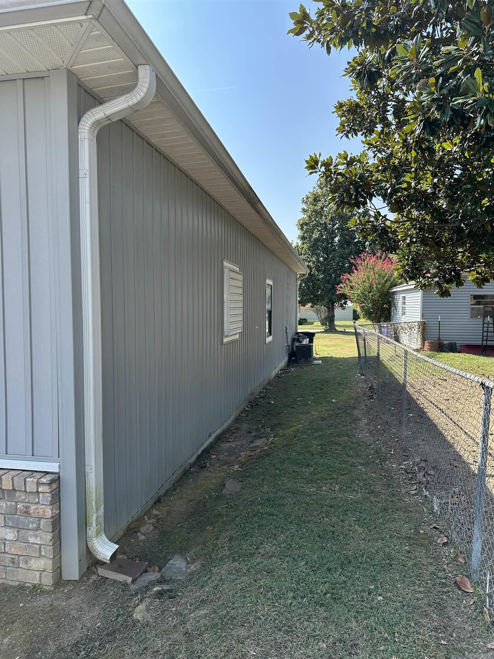 220 S 4th  Heber Springs, AR
