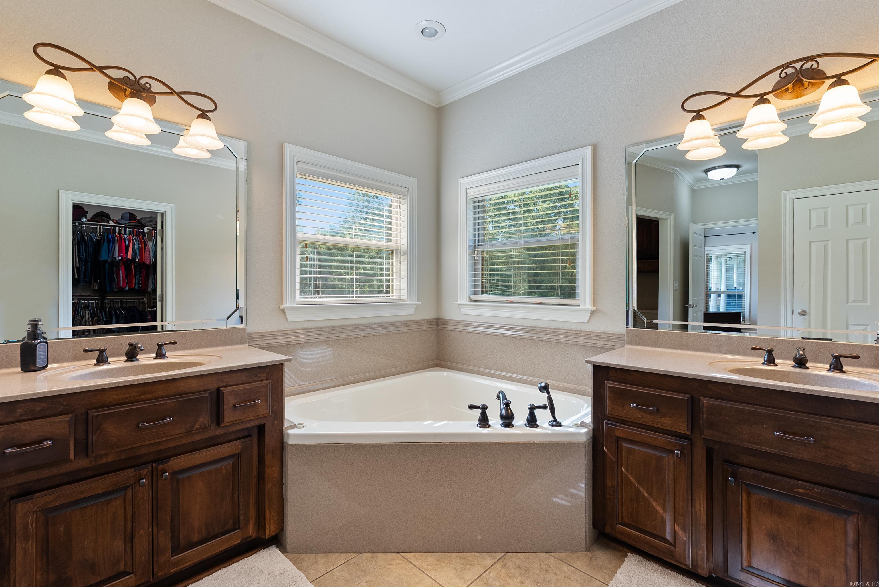 75 Chickadee Cove  Cabot, AR