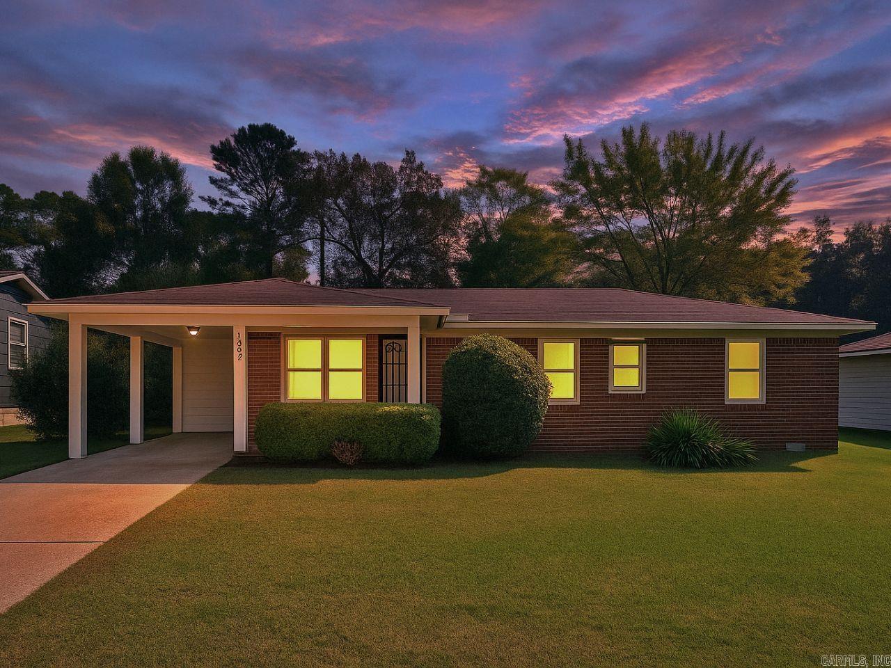 2701 Dorchester  Little Rock, AR