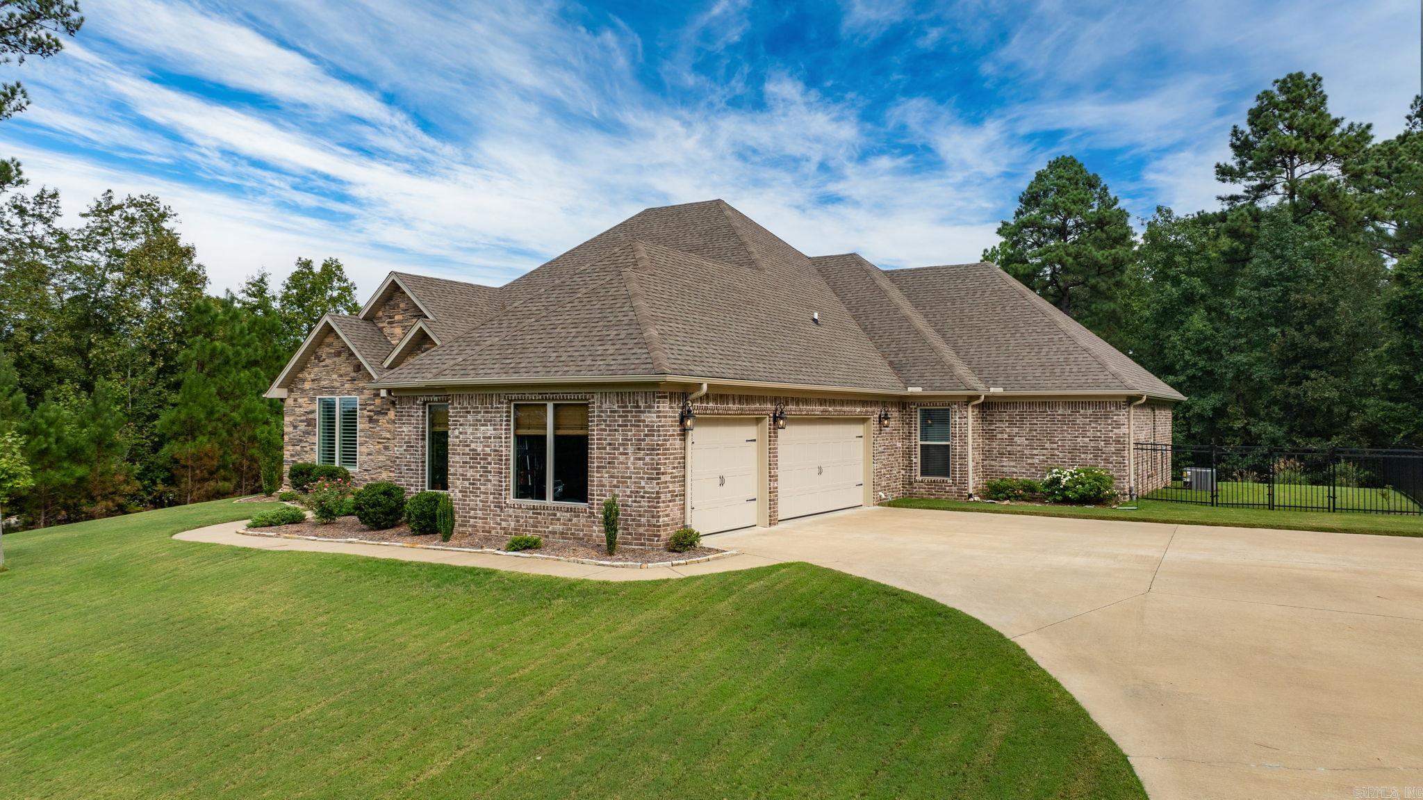 2056 Gunnison  Little Rock, AR