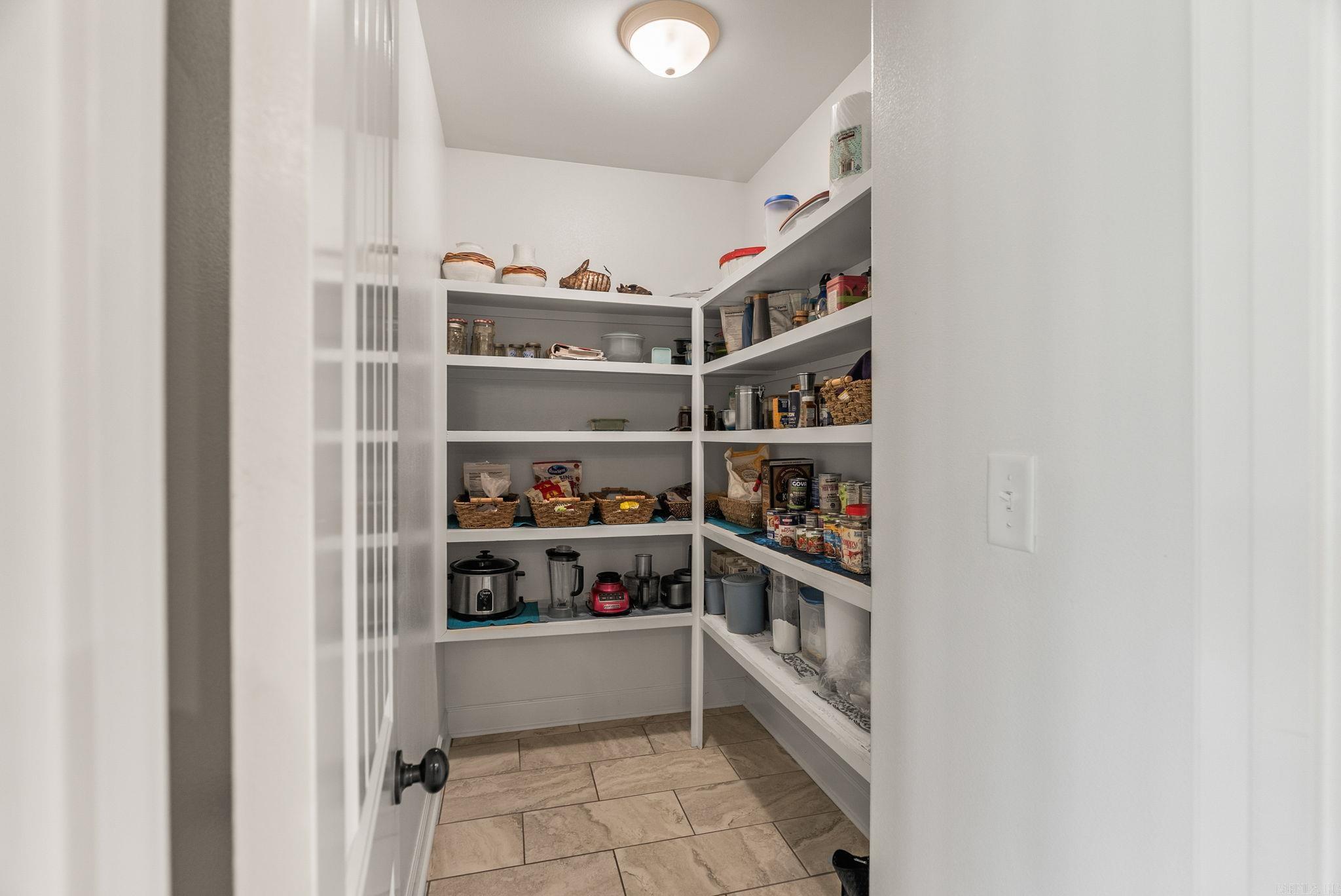 2056 Gunnison  Little Rock, AR