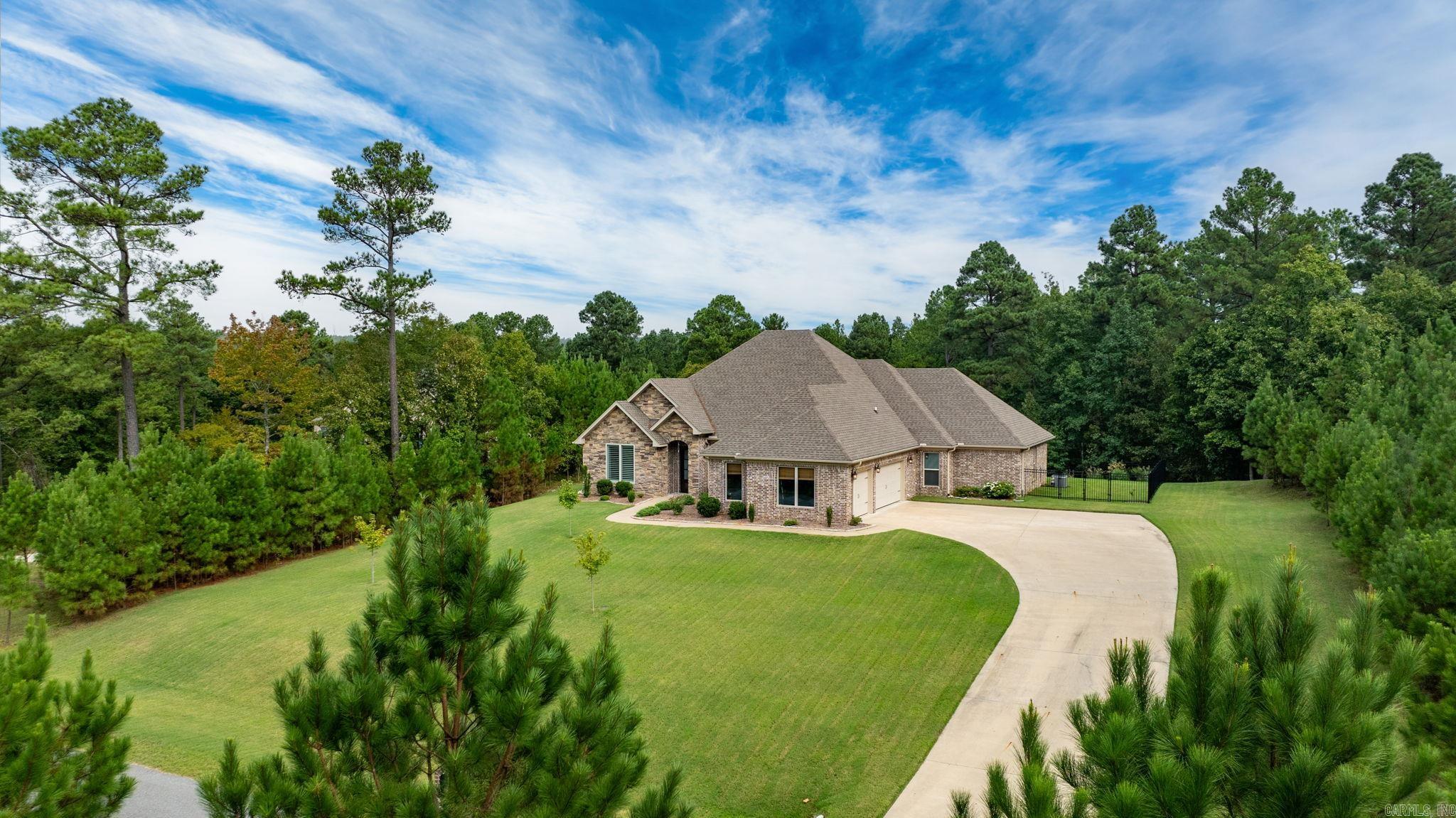 2056 Gunnison  Little Rock, AR