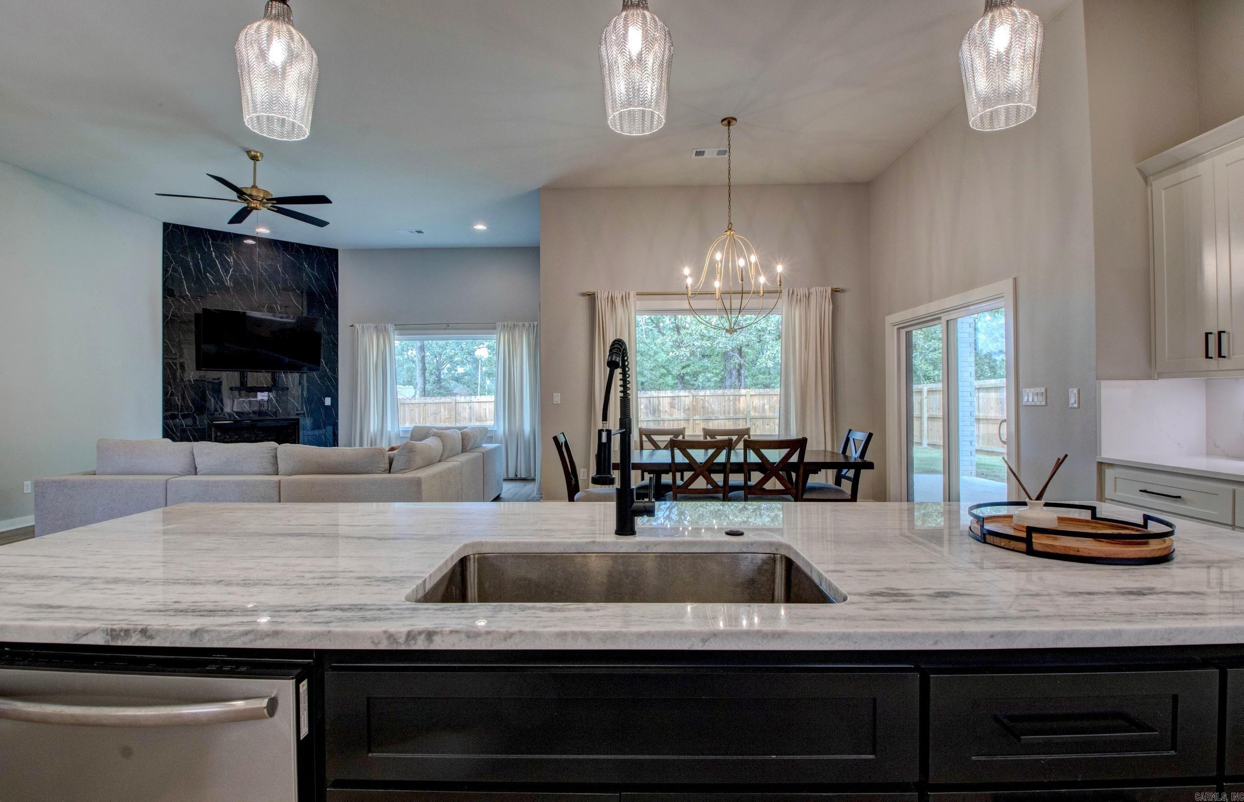 6001 Coral Ridge  Alexander, AR