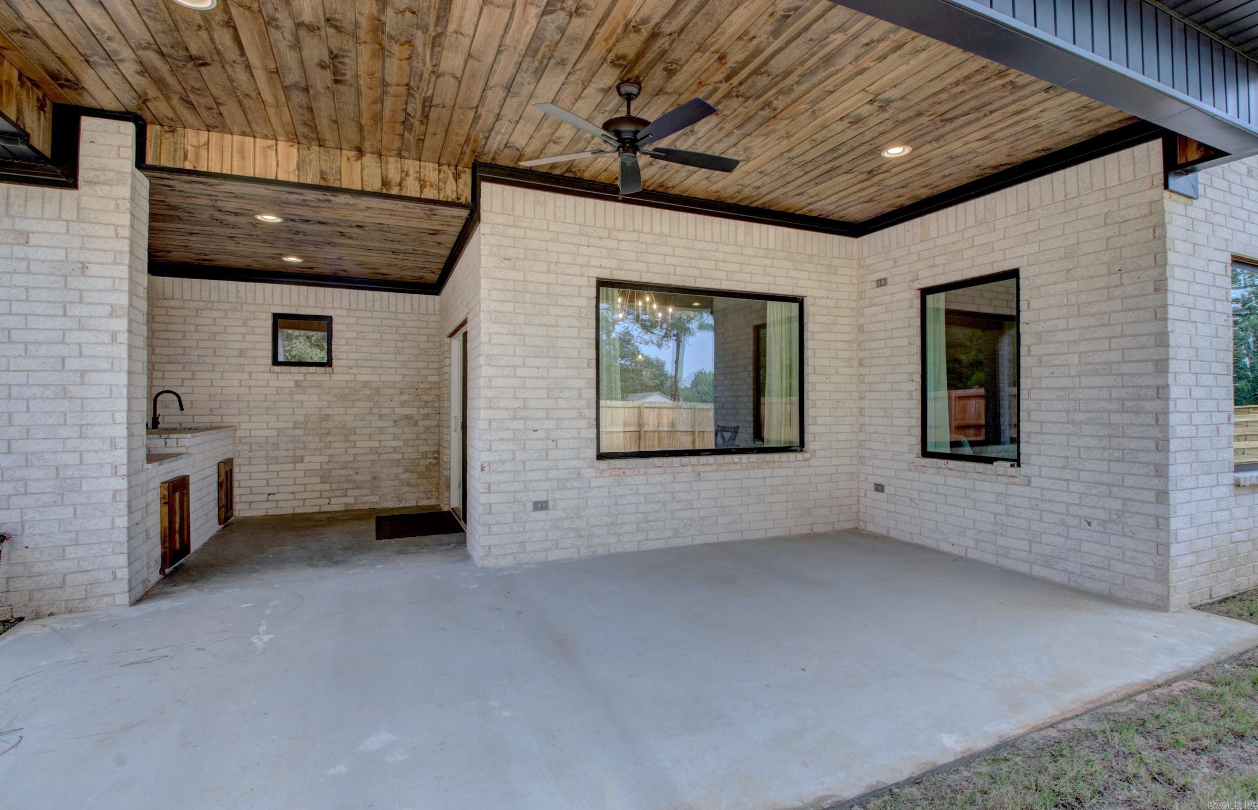 6001 Coral Ridge  Alexander, AR