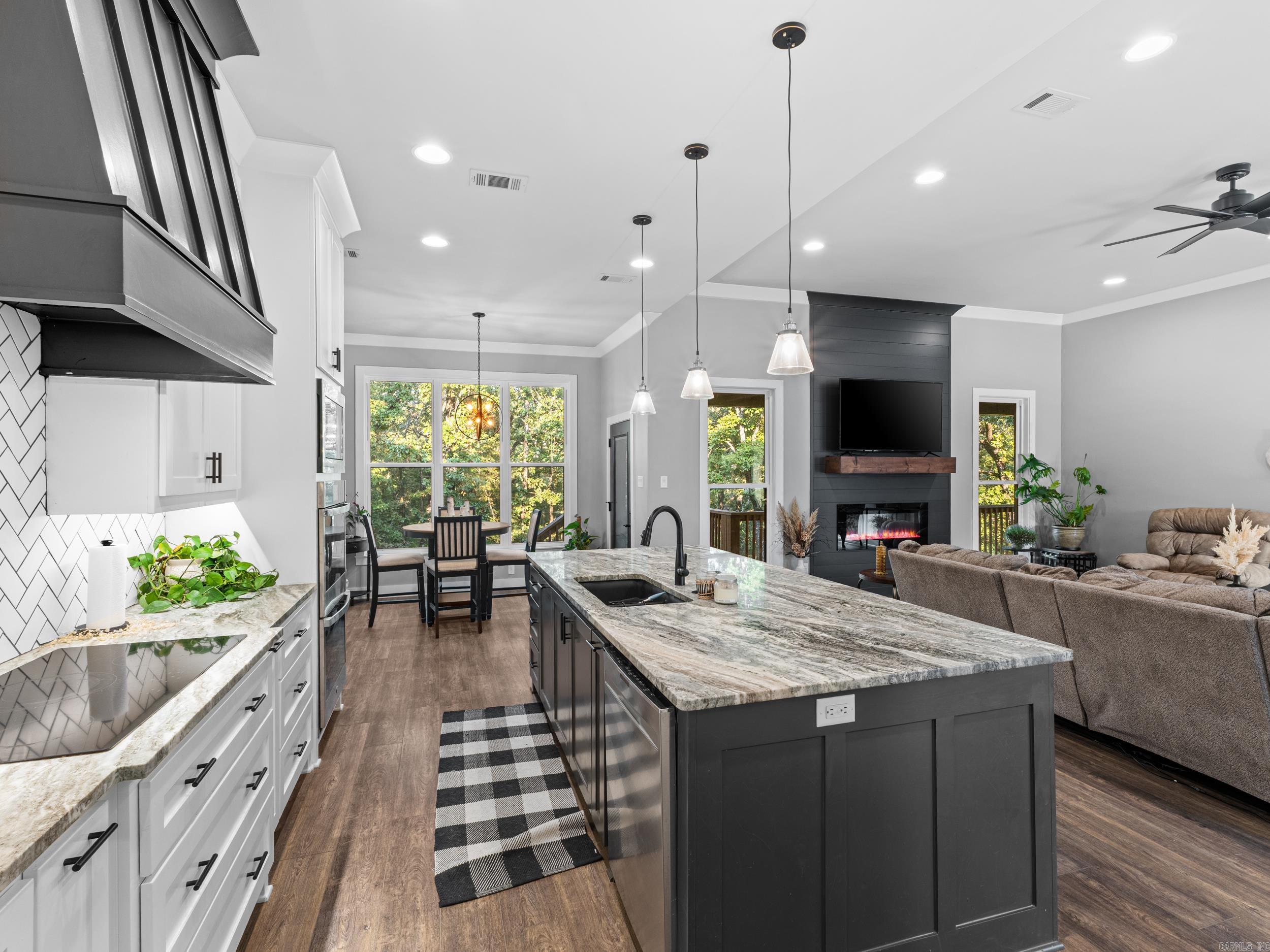 595 Willow  Cabot, AR