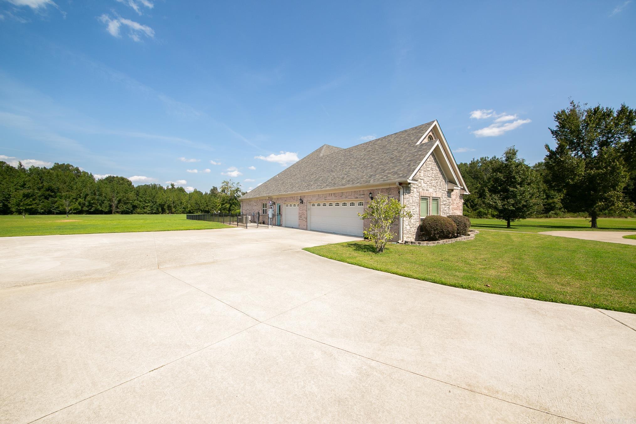 414 Rosewood Valley  Cabot, AR