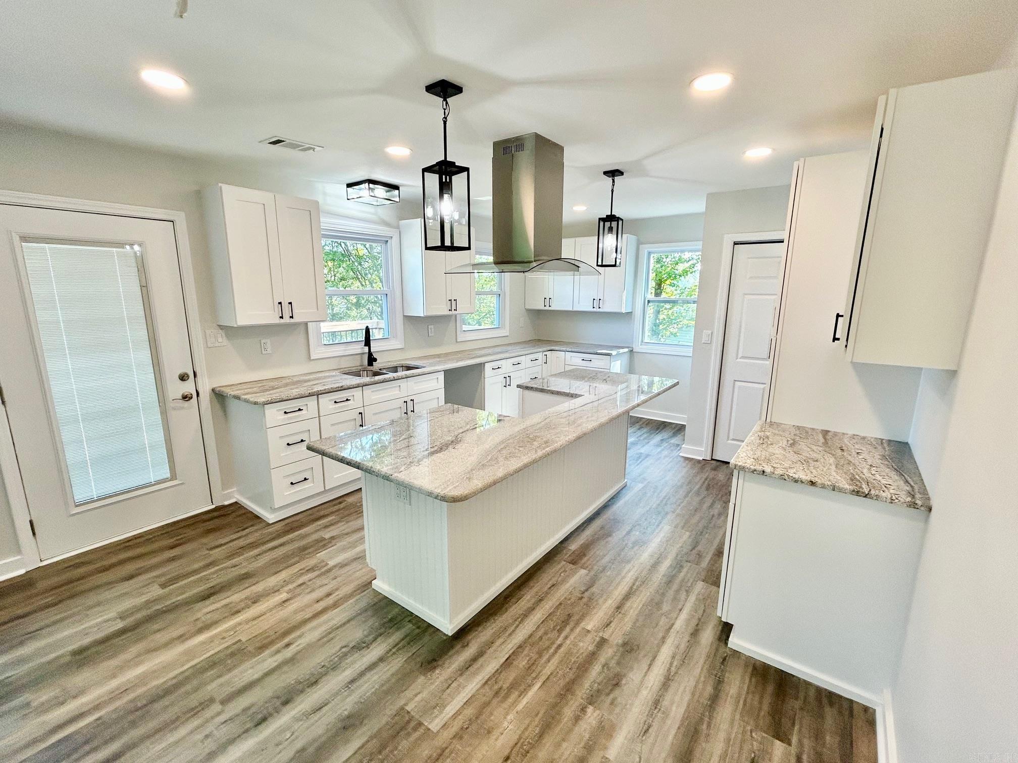 174 Ridge  Houston, AR