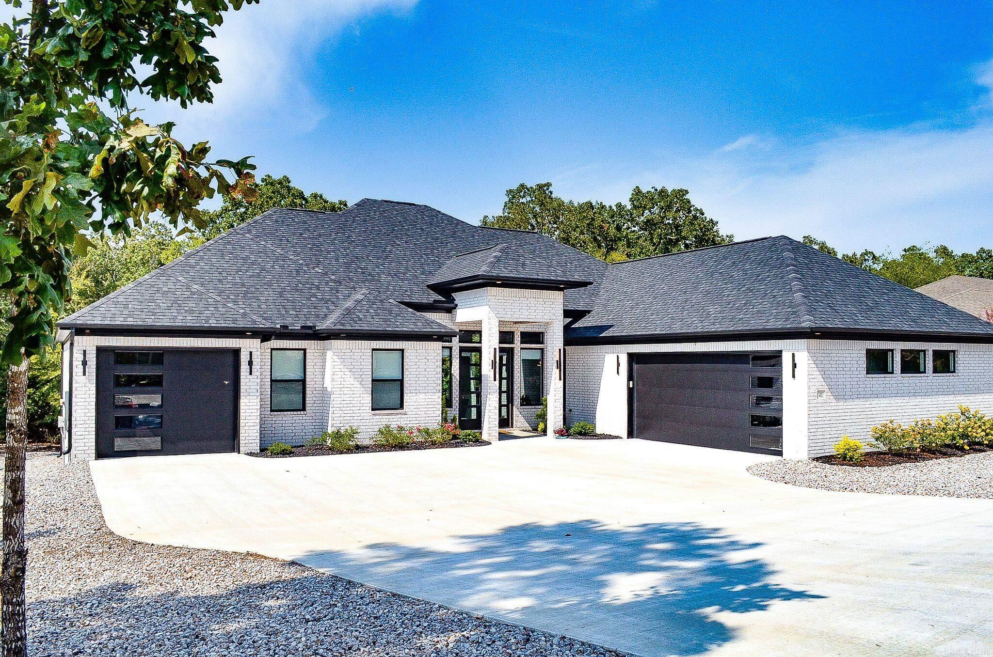 41 Linares  Hot Springs Village, AR
