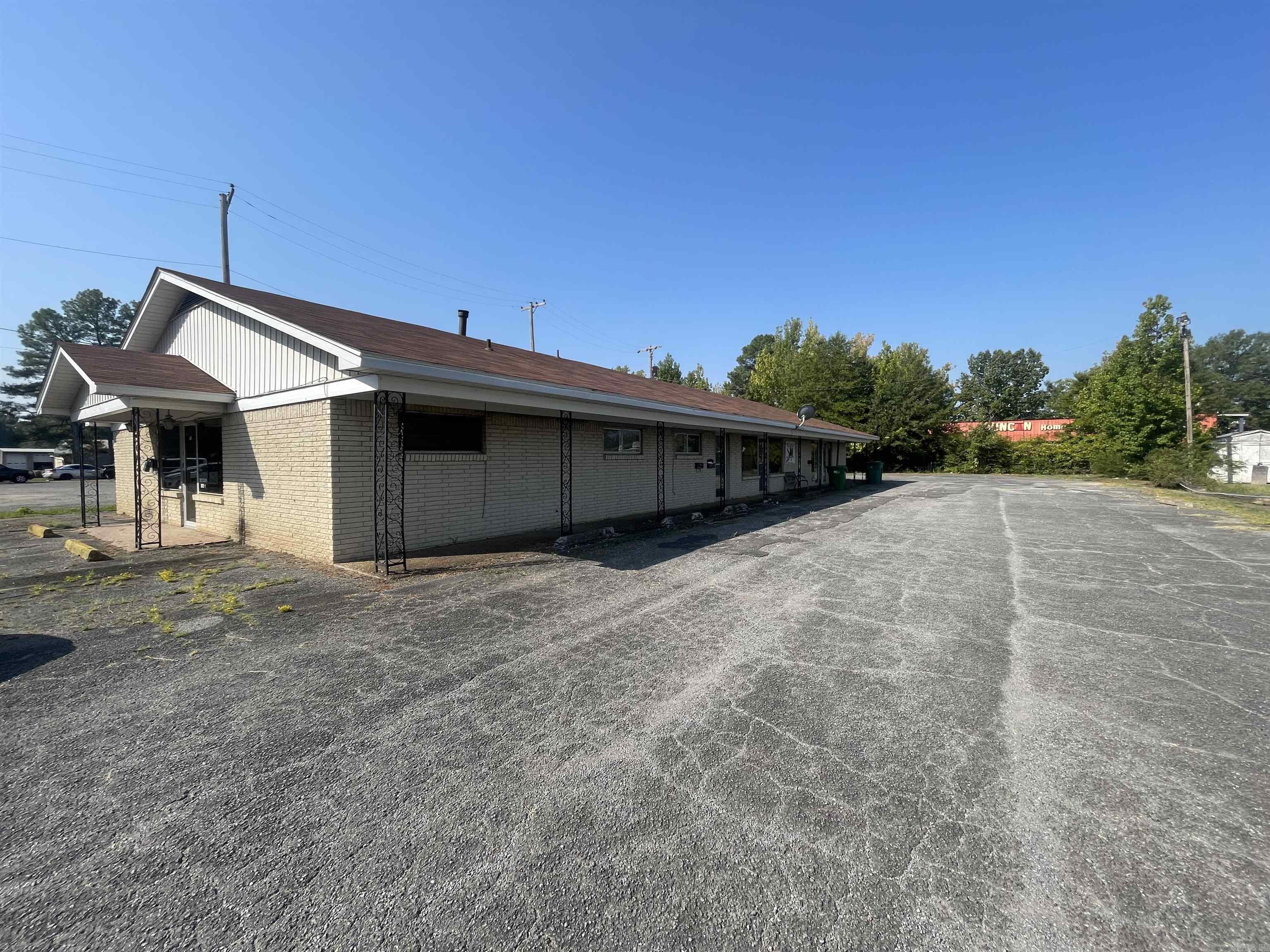 2902 Catalpa  Pine Bluff, AR