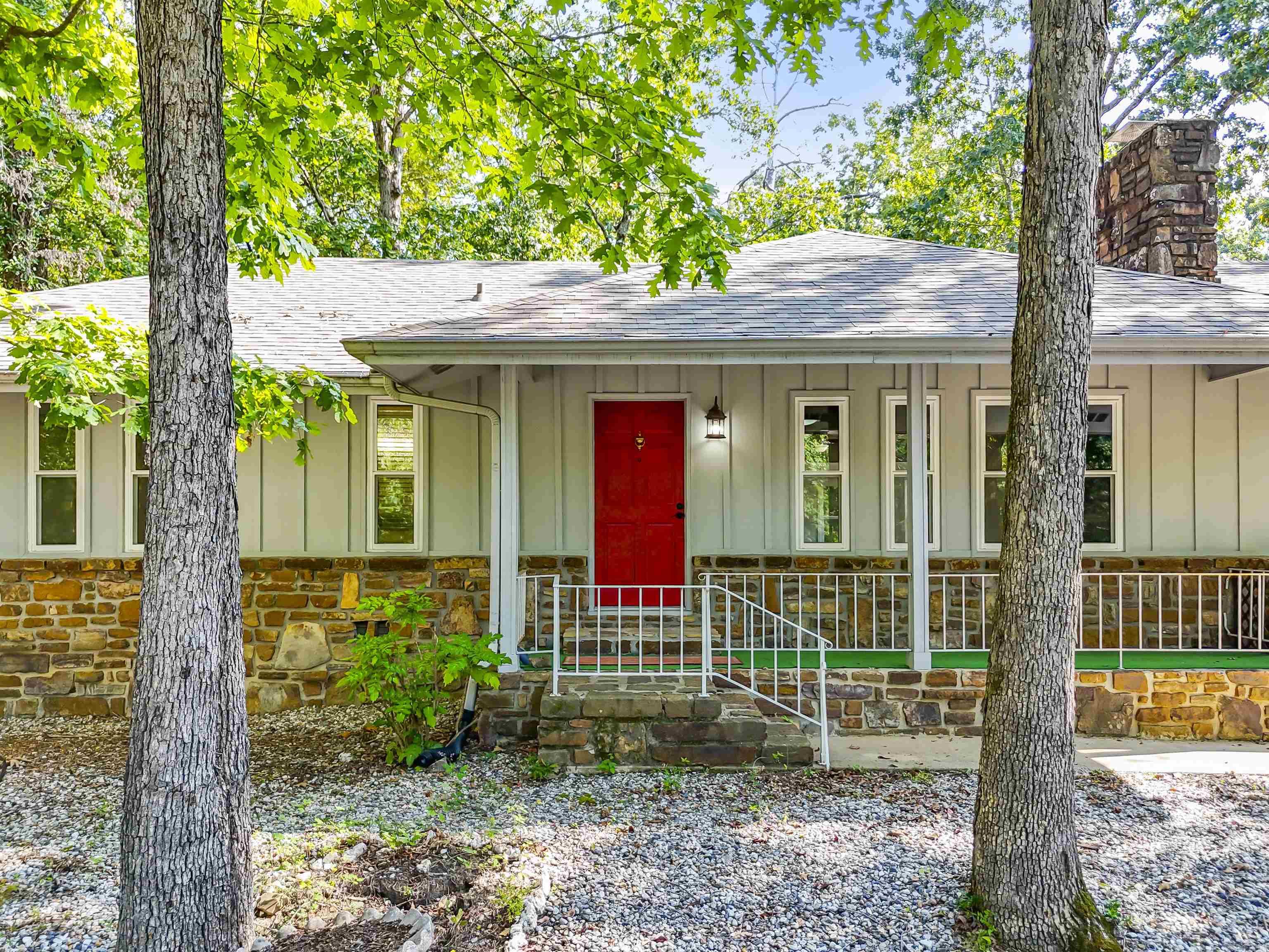2 Jerez Lane  Hot Springs Village, AR