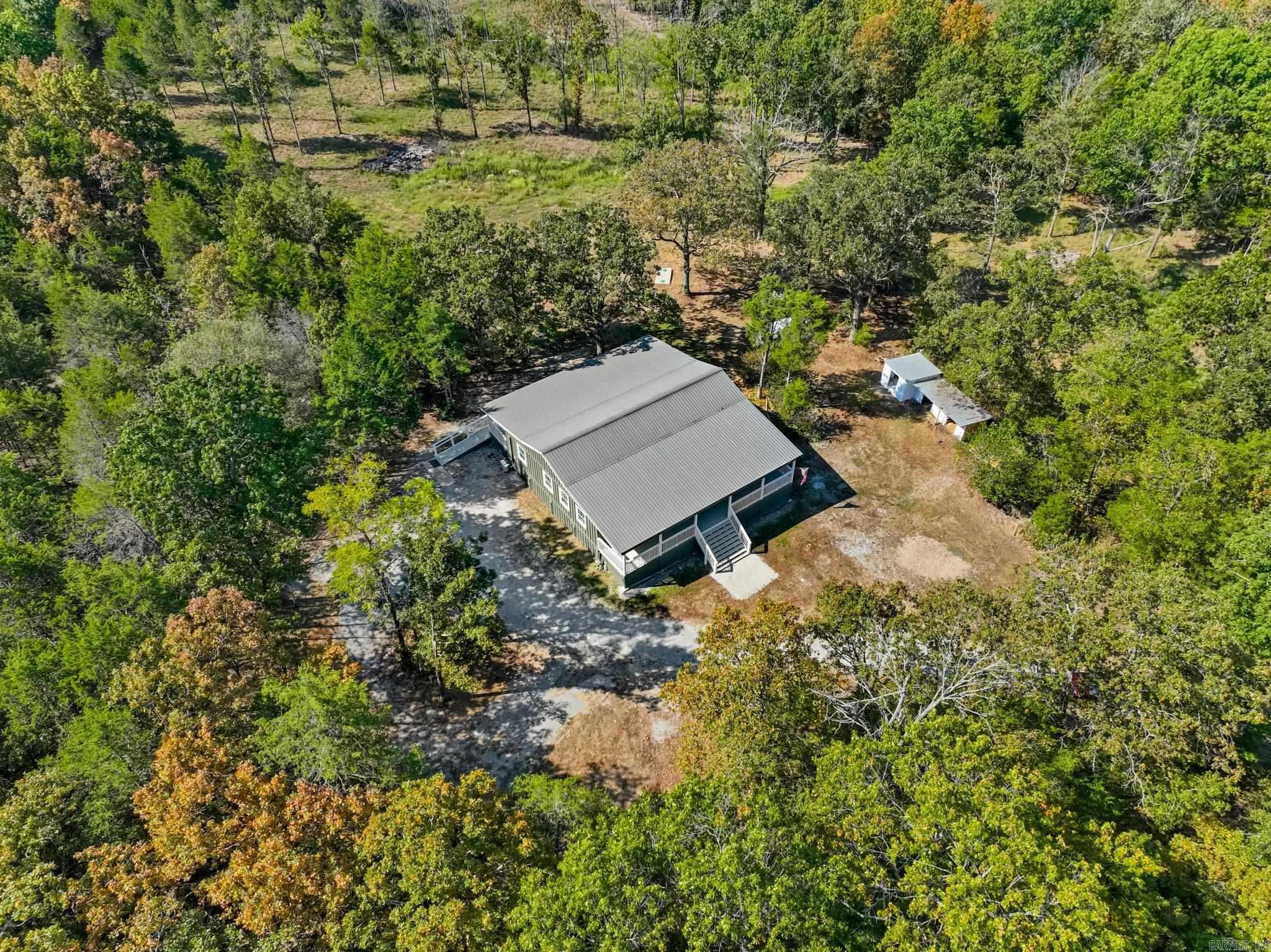 538 County Road 36  Clarkridge, AR