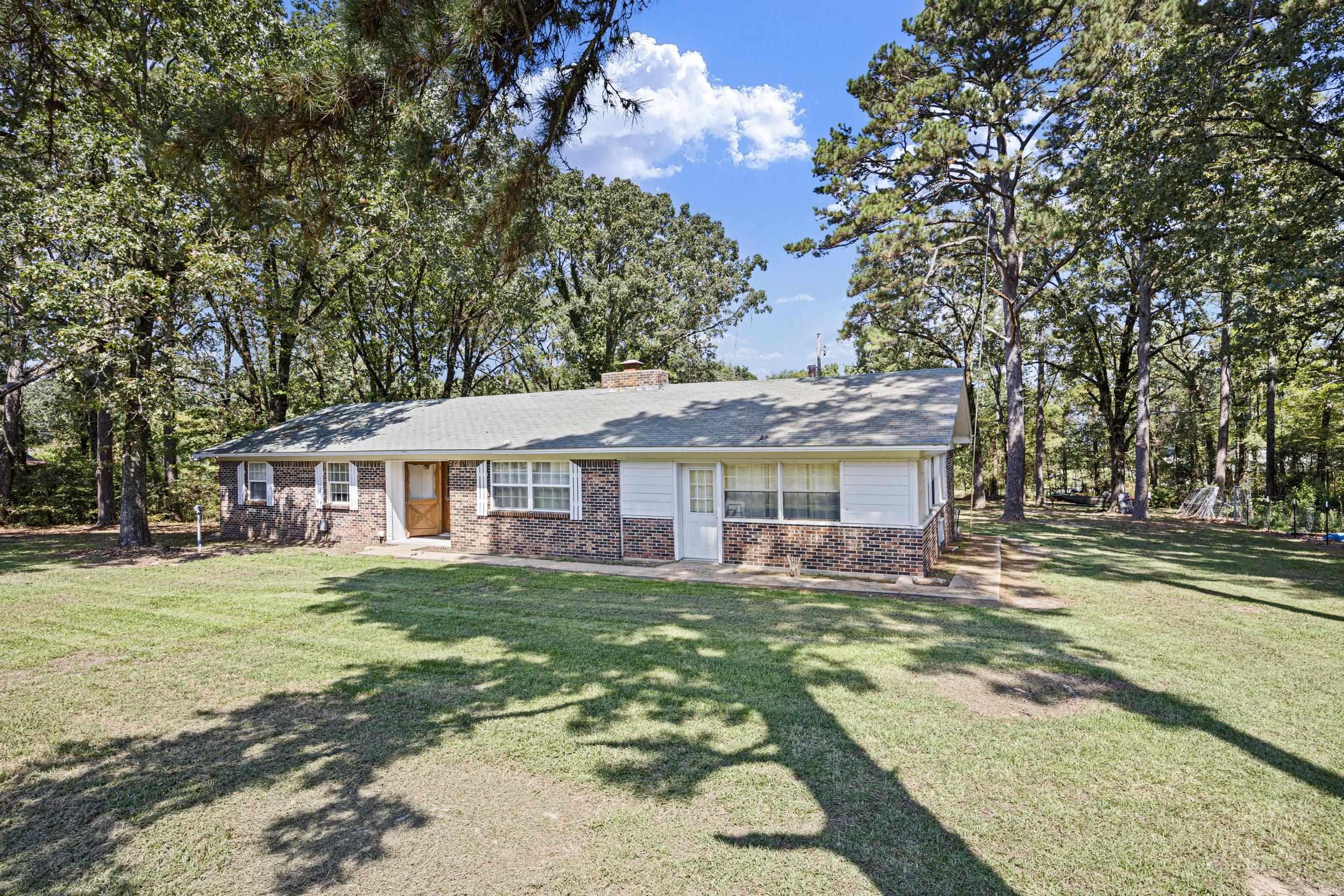 10092 Mockingbird  Dardanelle, AR