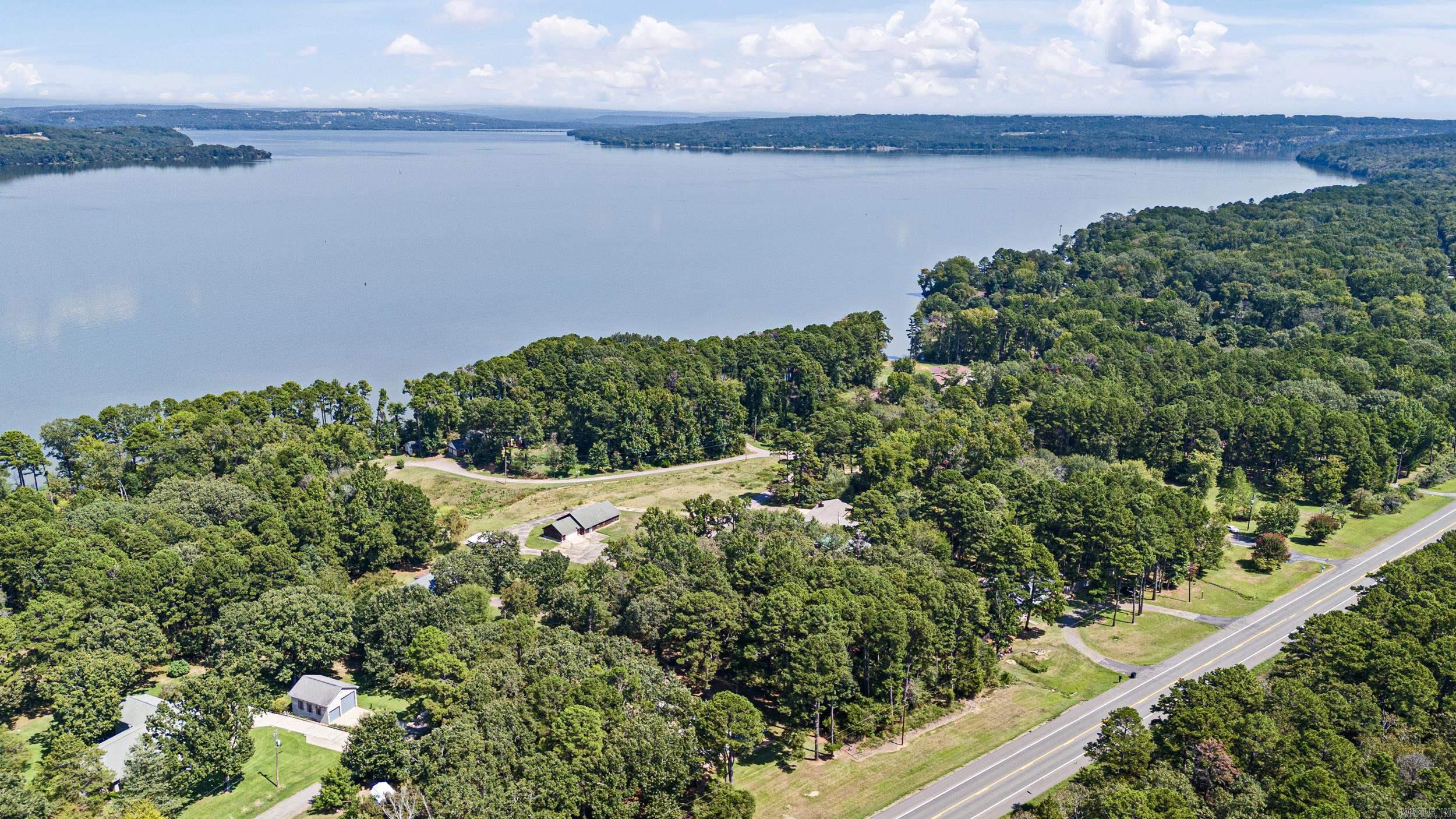 10092 Mockingbird  Dardanelle, AR