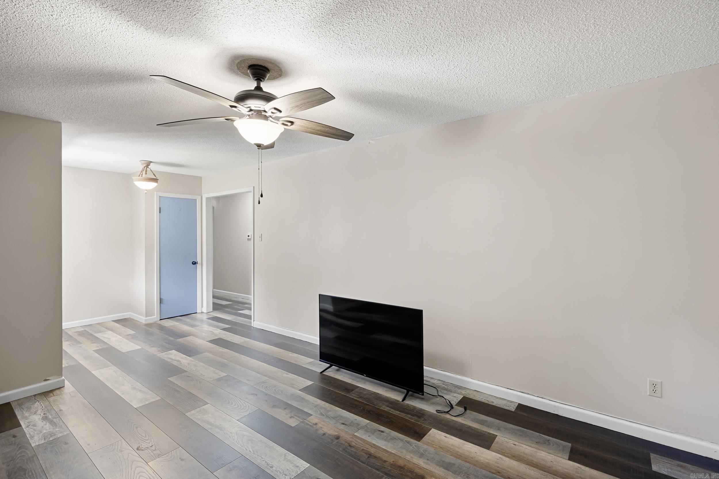 10092 Mockingbird  Dardanelle, AR