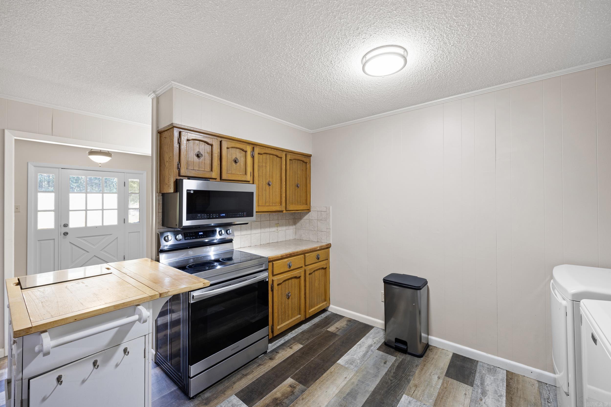 10092 Mockingbird  Dardanelle, AR