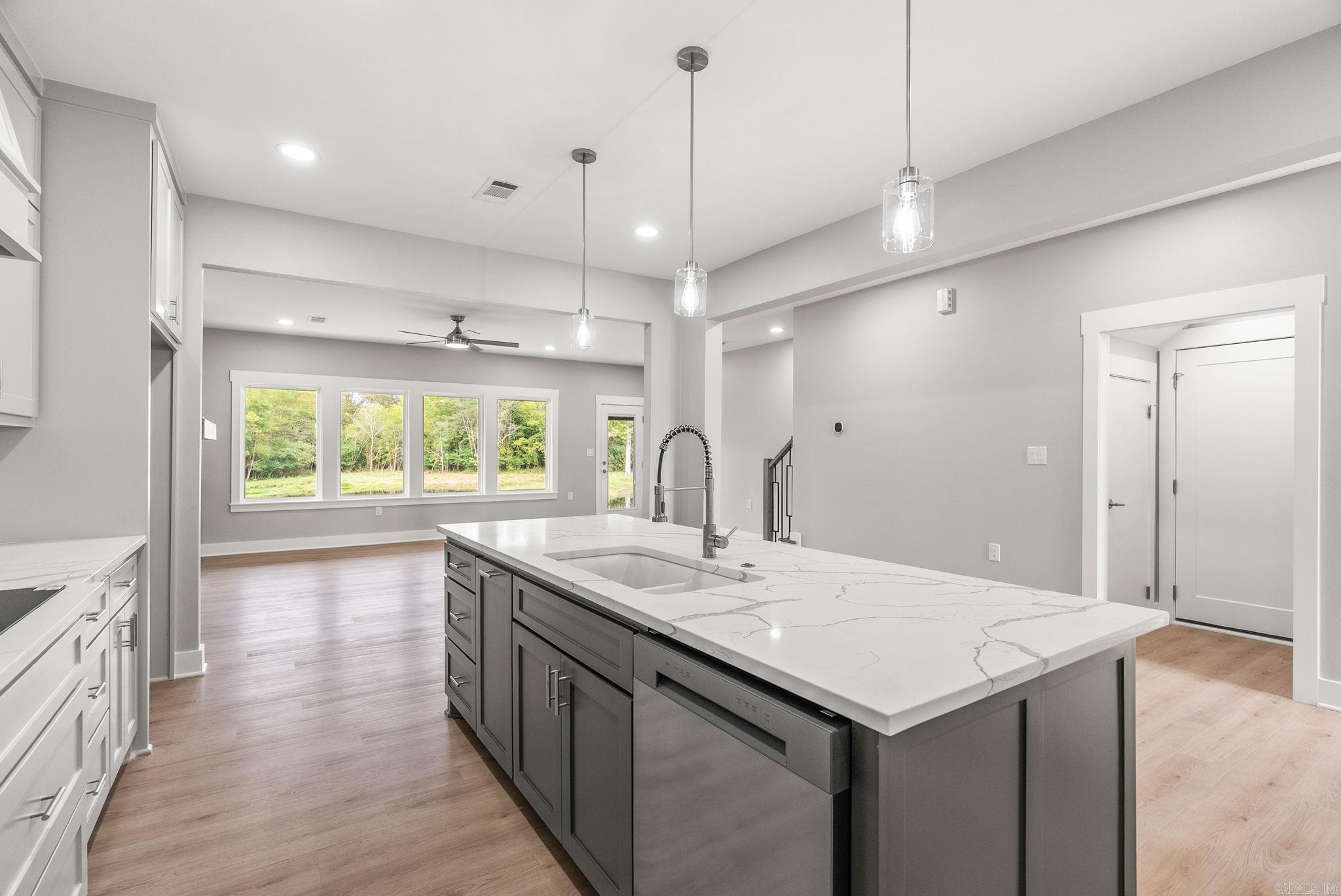 6833 Rudolph  Alexander, AR