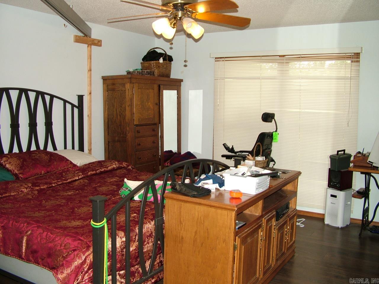 611 Hickory Hollow  Mountain Home, AR
