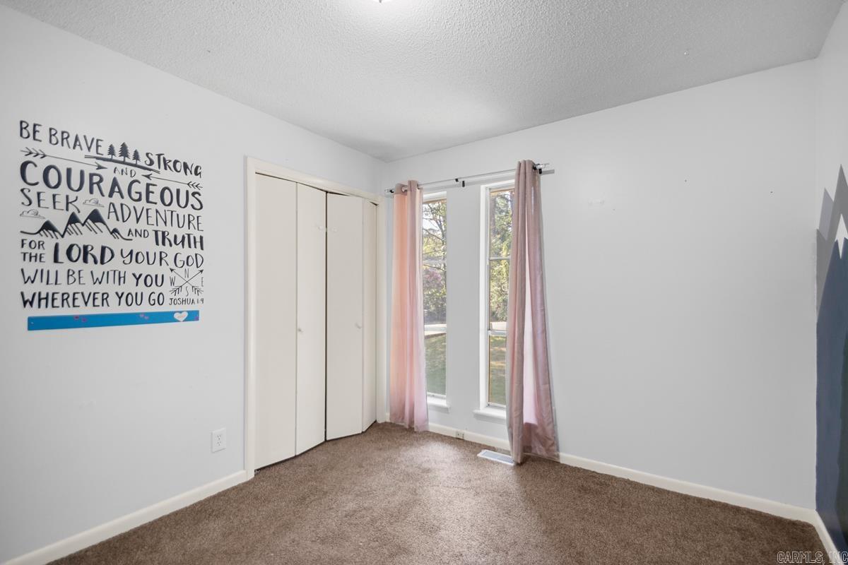 10800 Bainbridge  Little Rock, AR