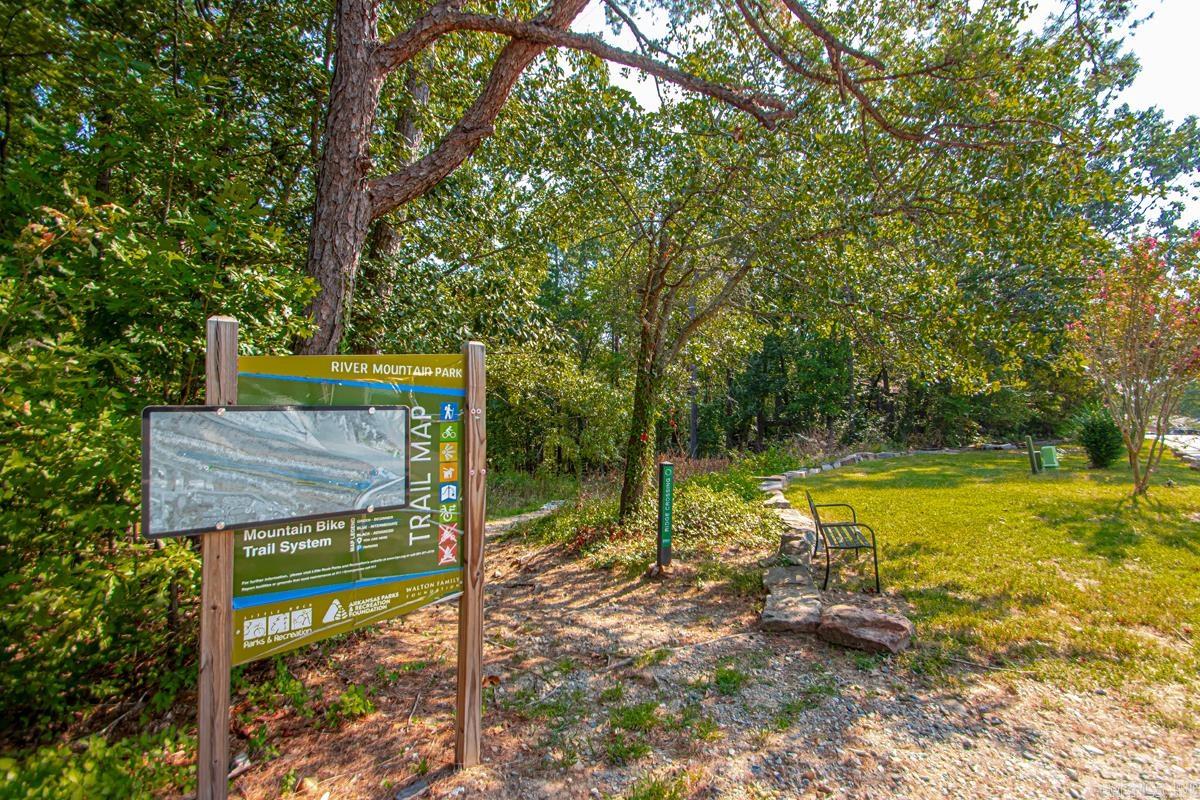 10800 Bainbridge  Little Rock, AR