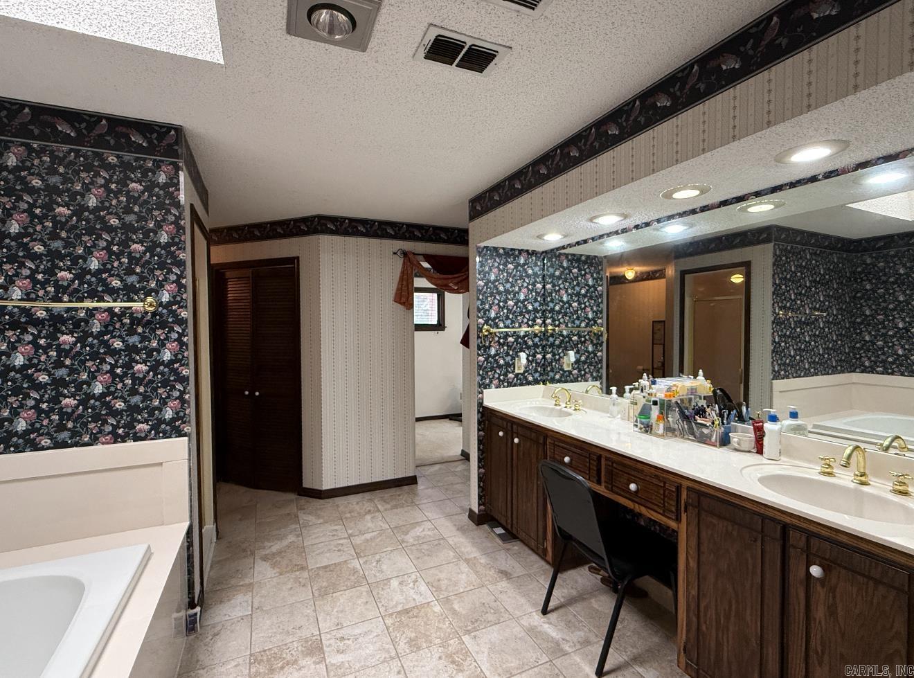 201 Deer Run  Mena, AR