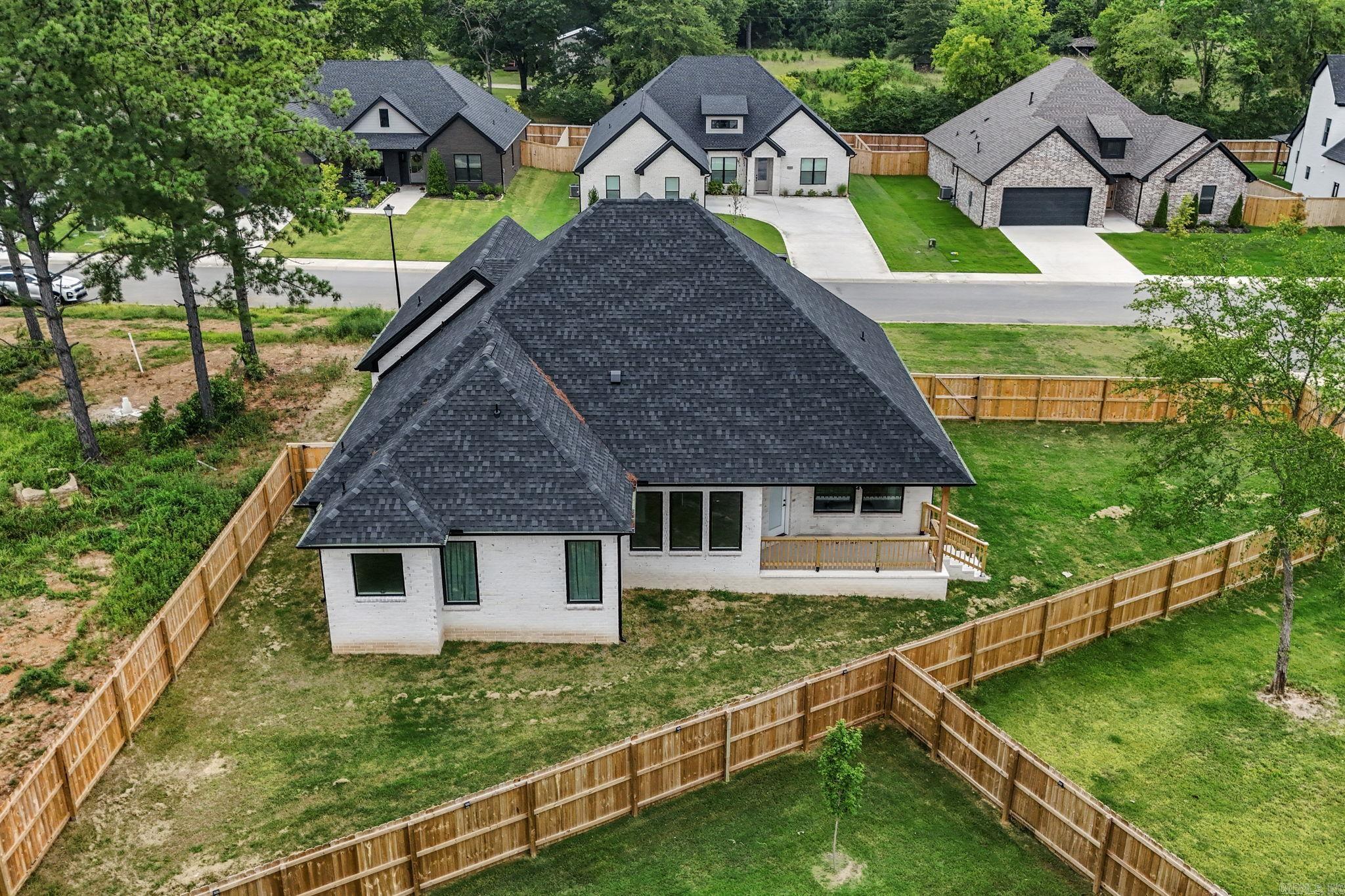 5983 Pelican  Benton, AR