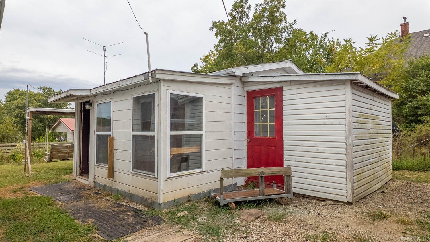 304 W Church Street  Salem, AR