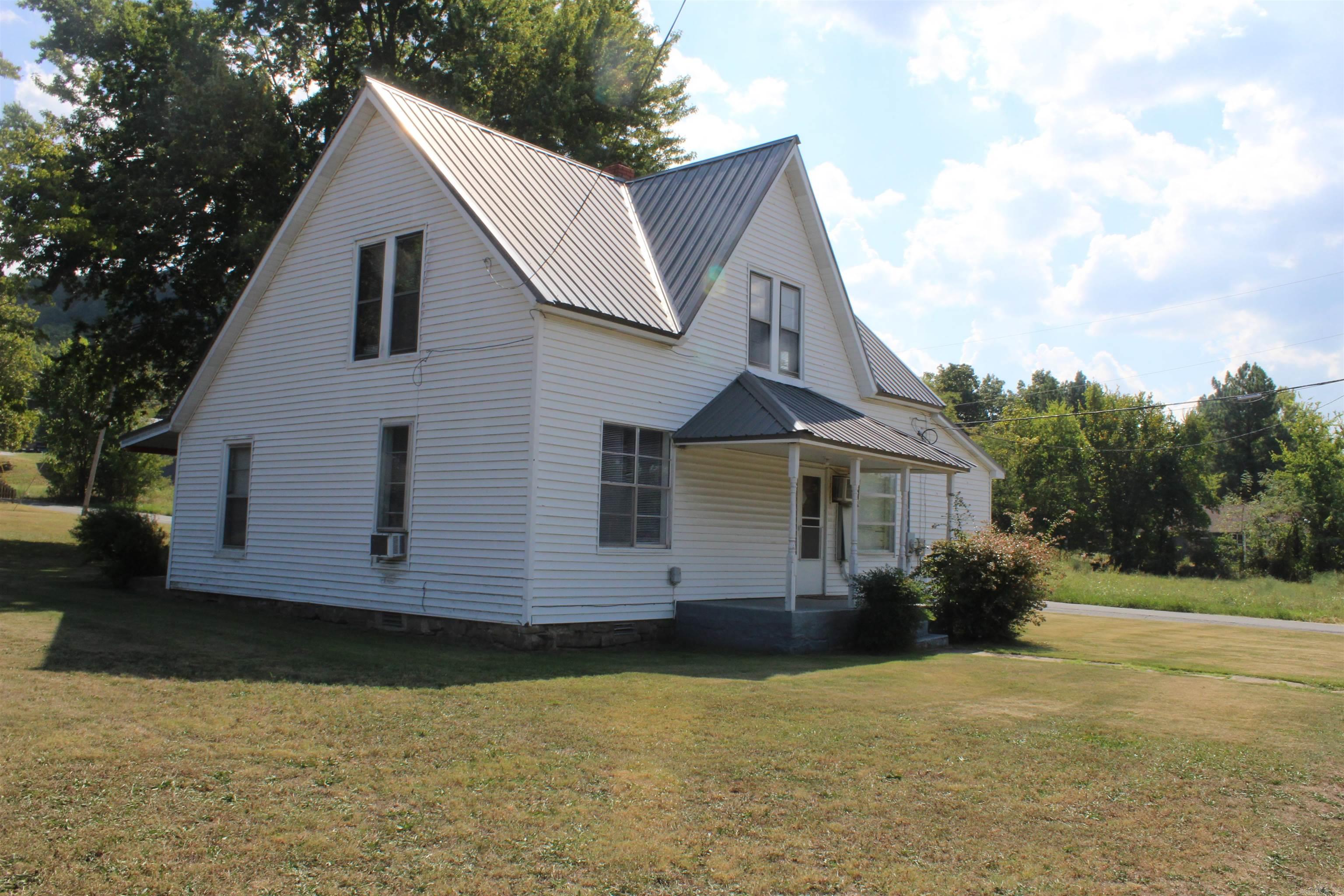 307 Campus Street  Marshall, AR