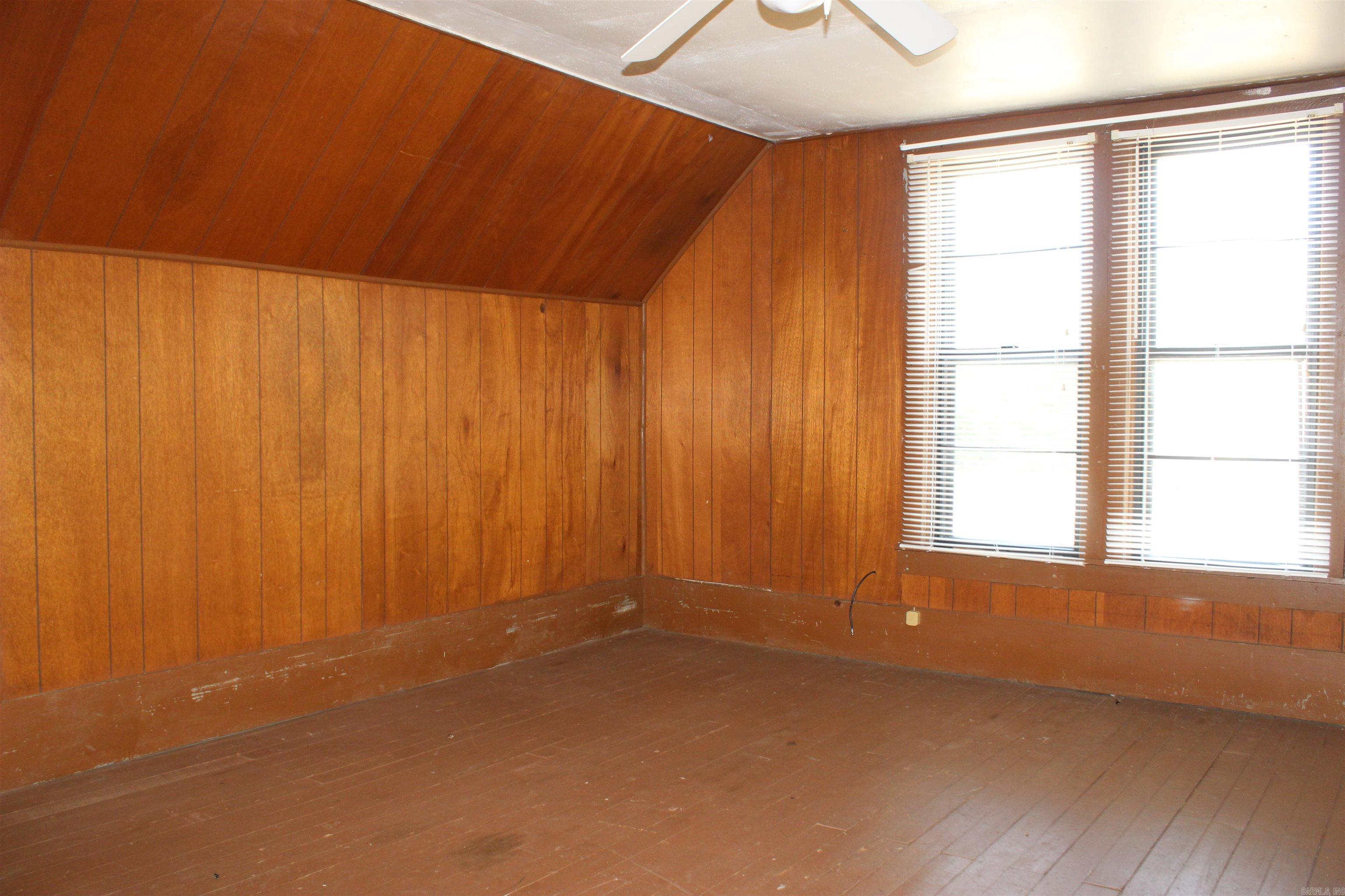 307 Campus Street  Marshall, AR