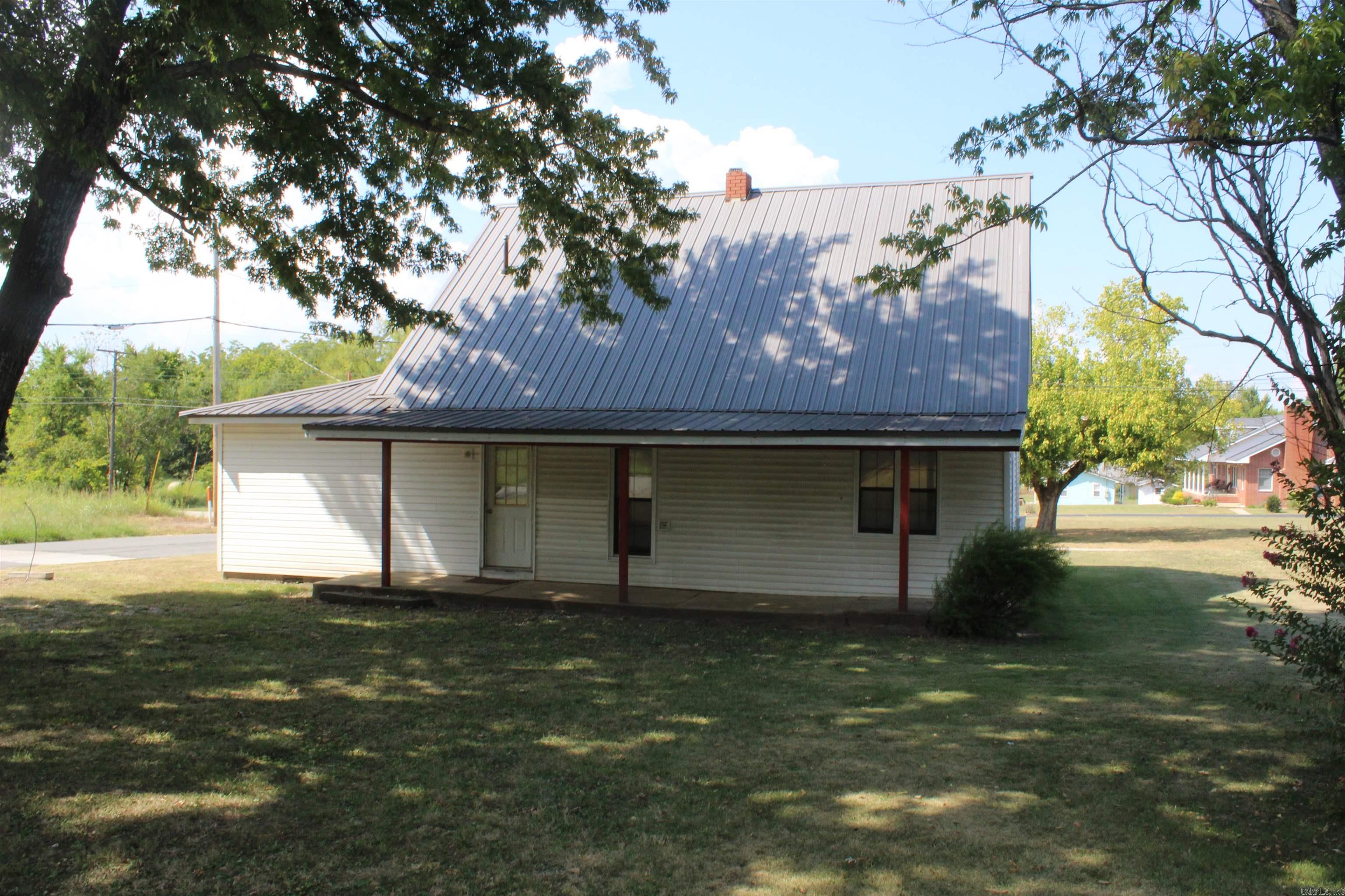 307 Campus Street  Marshall, AR