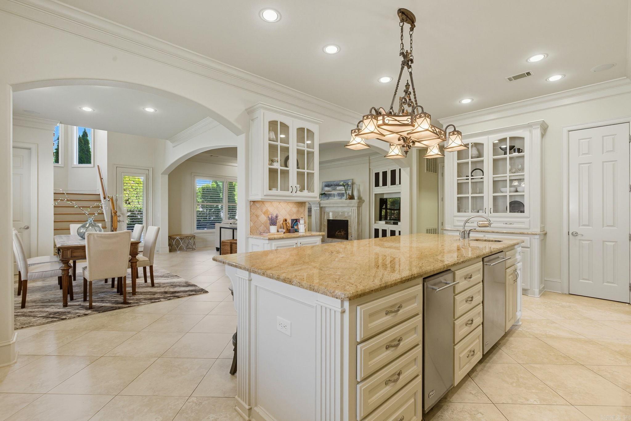 209 Deauville  Little Rock, AR