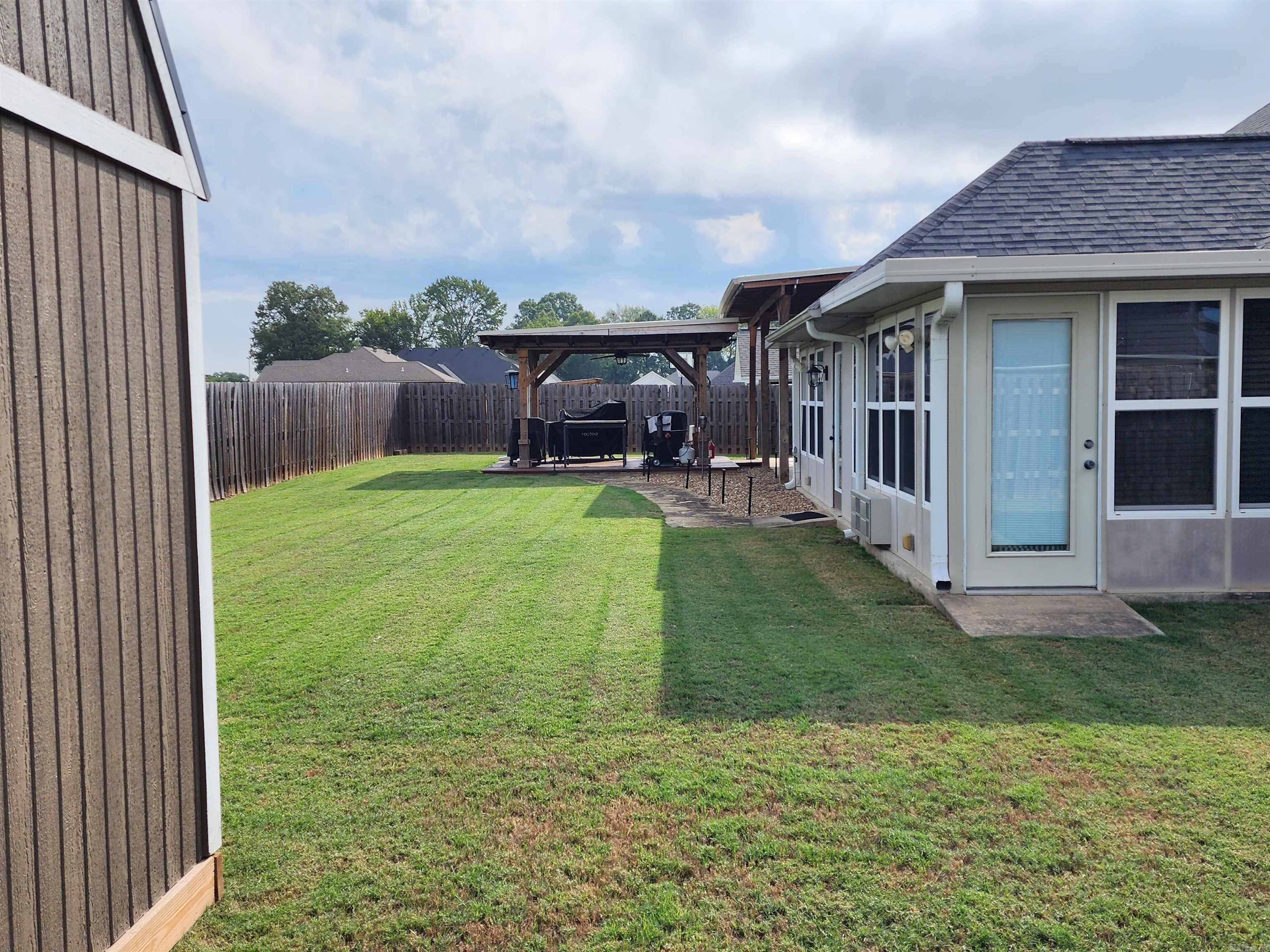 108 Sioux St  Clarksville, AR