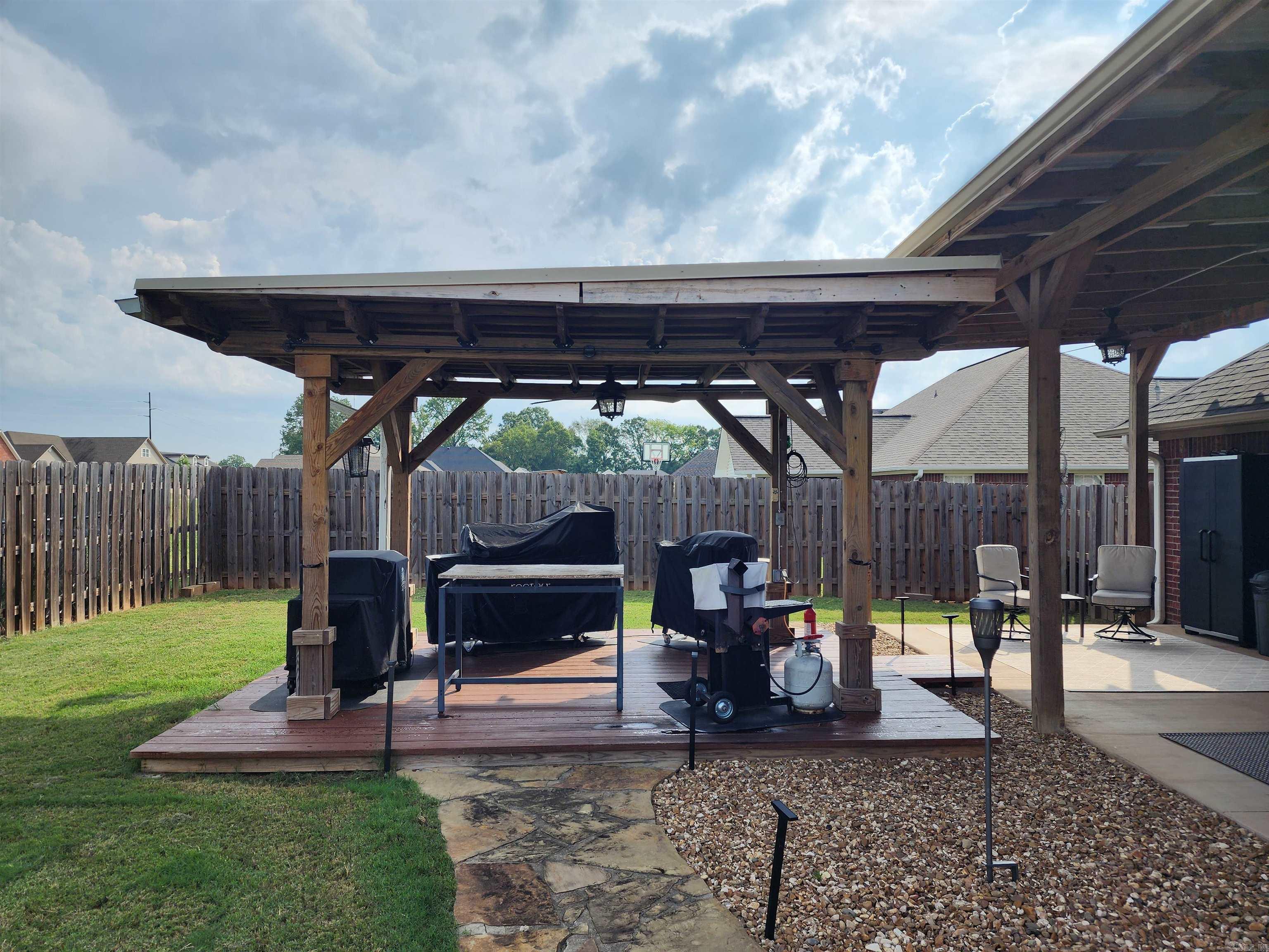108 Sioux St  Clarksville, AR