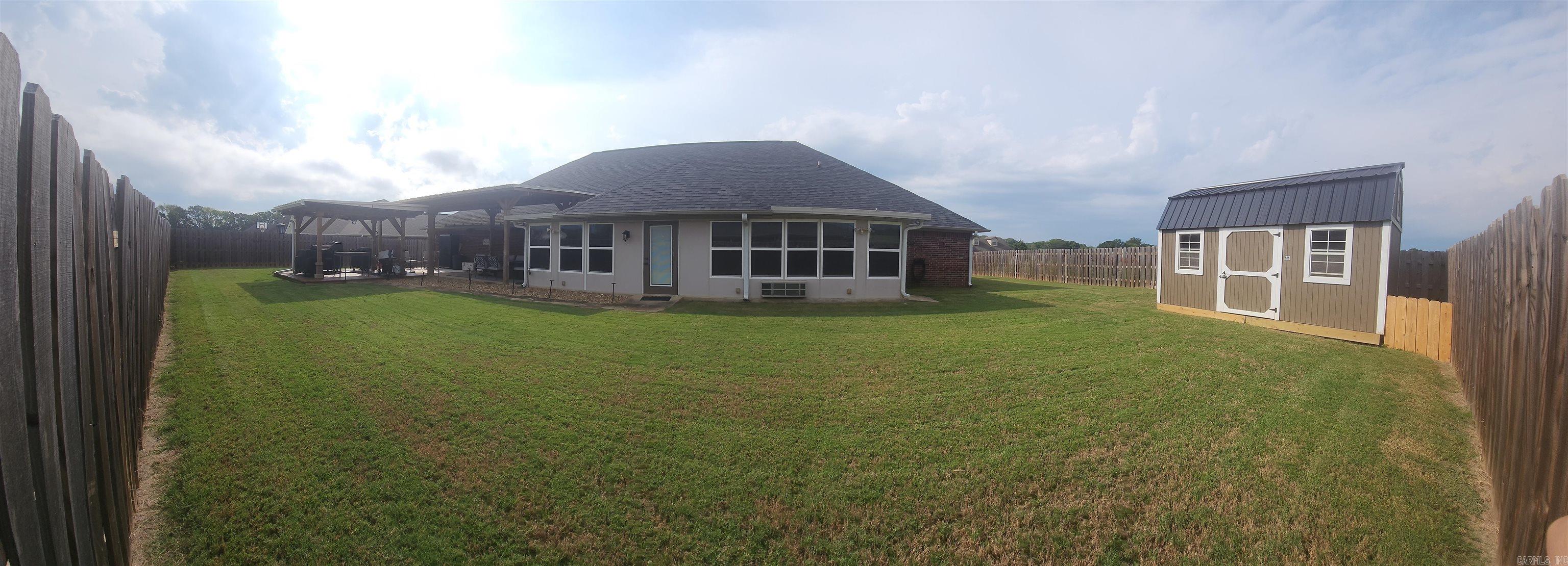 108 Sioux St  Clarksville, AR