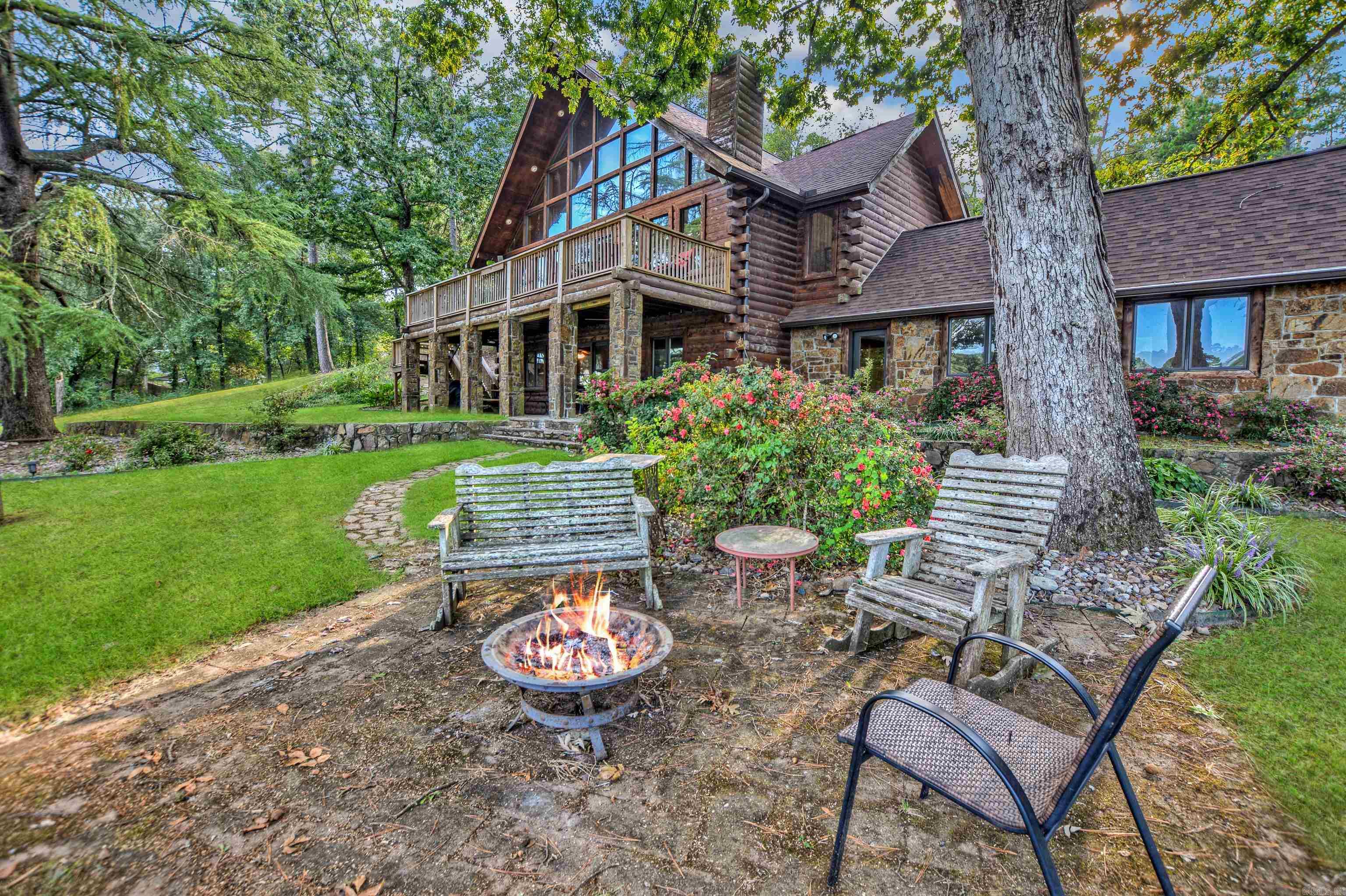 219 Beach Haven  Hot Springs, AR