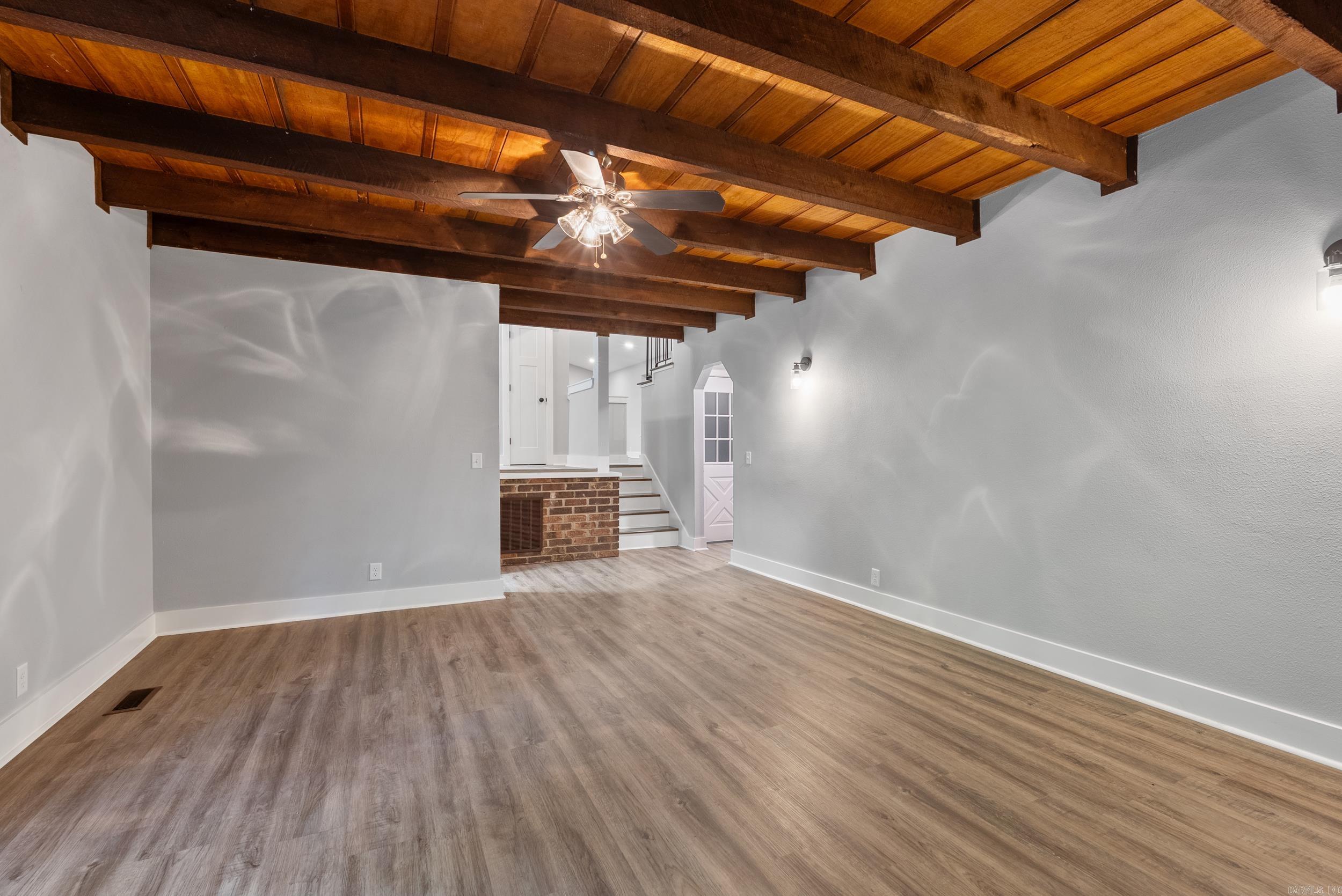 5751 RIDGEWAY  Benton, AR