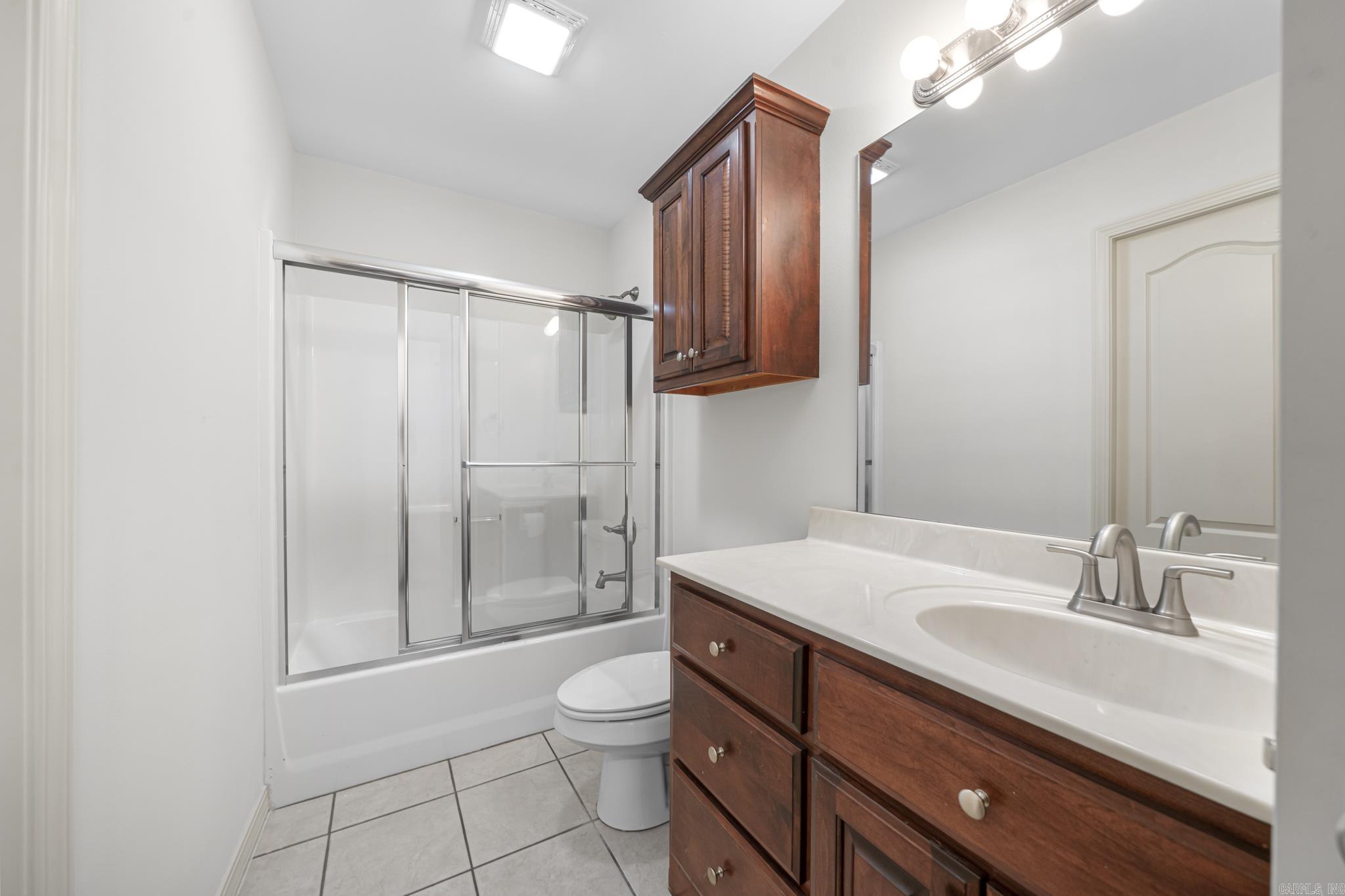 2606 W C  Russellville, AR
