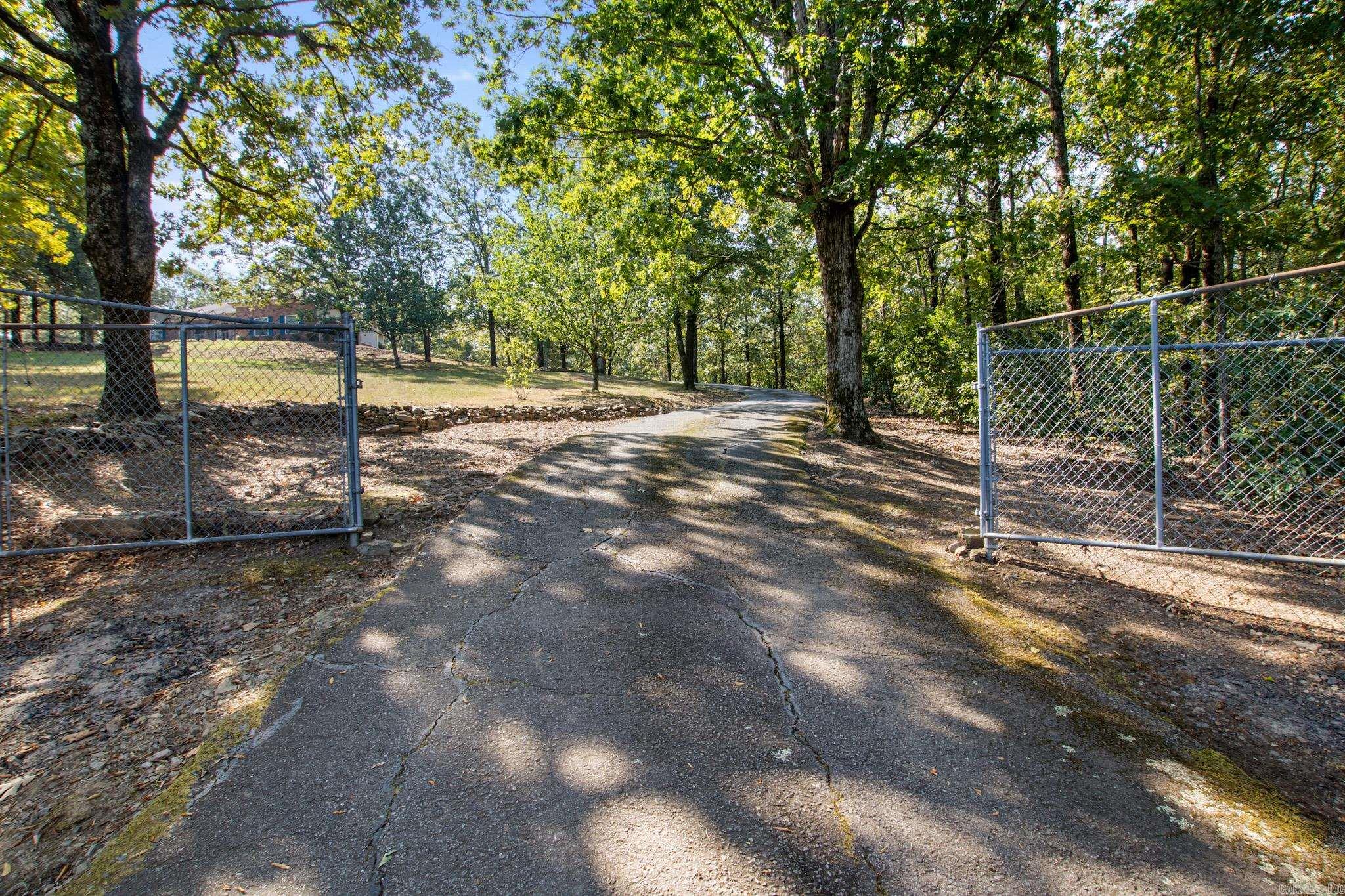 1125 Lewisburg Rd  Austin, AR